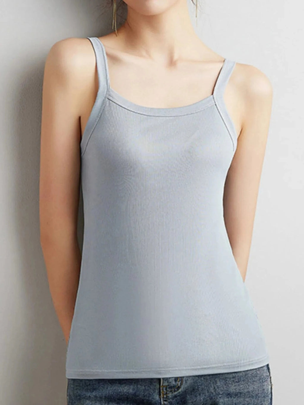 Plus Size Scoop Neck Tank Top - ShalayeFashion
