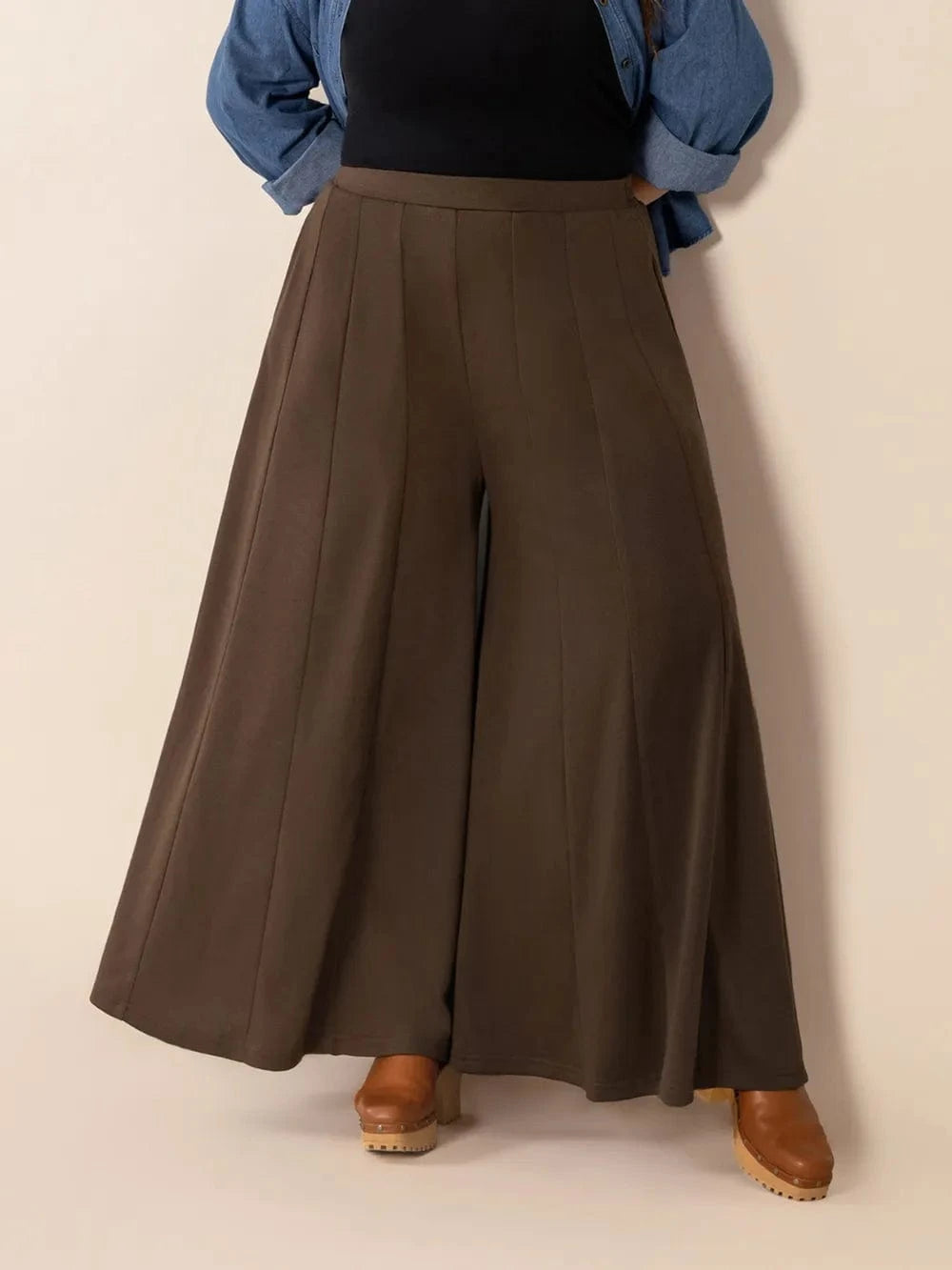 Plus Size Women’s Wide Leg Pants - ShalayeFashion