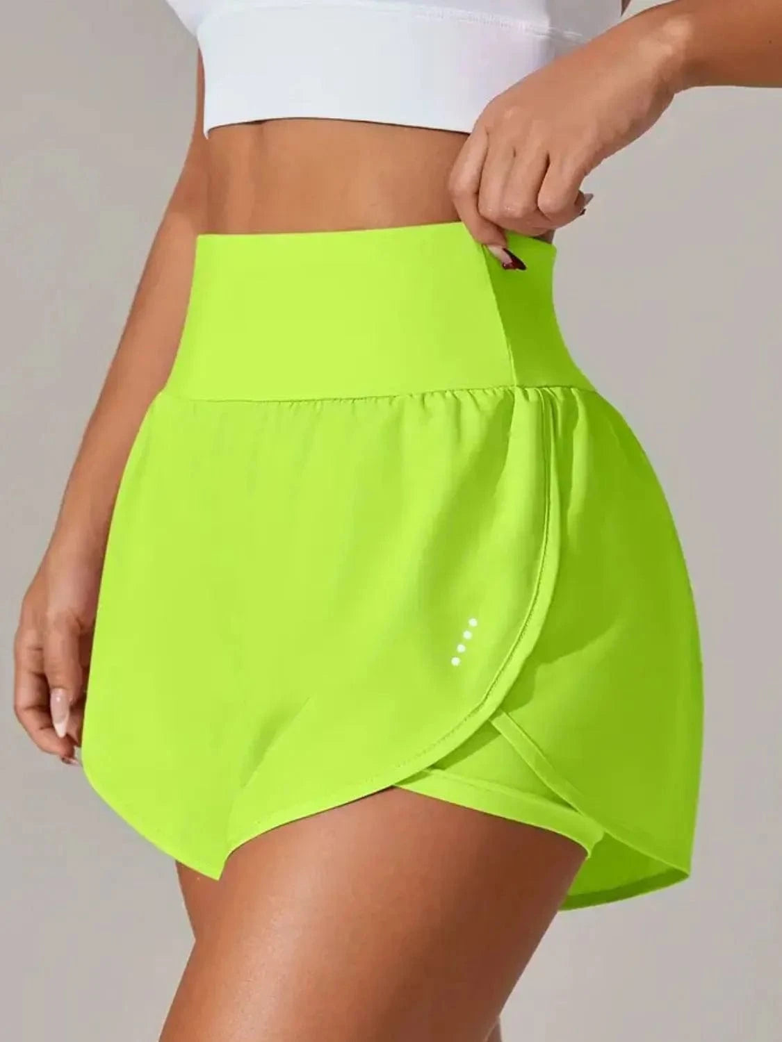 Pocketed High Waist Active Shorts - ShalayeFashion
