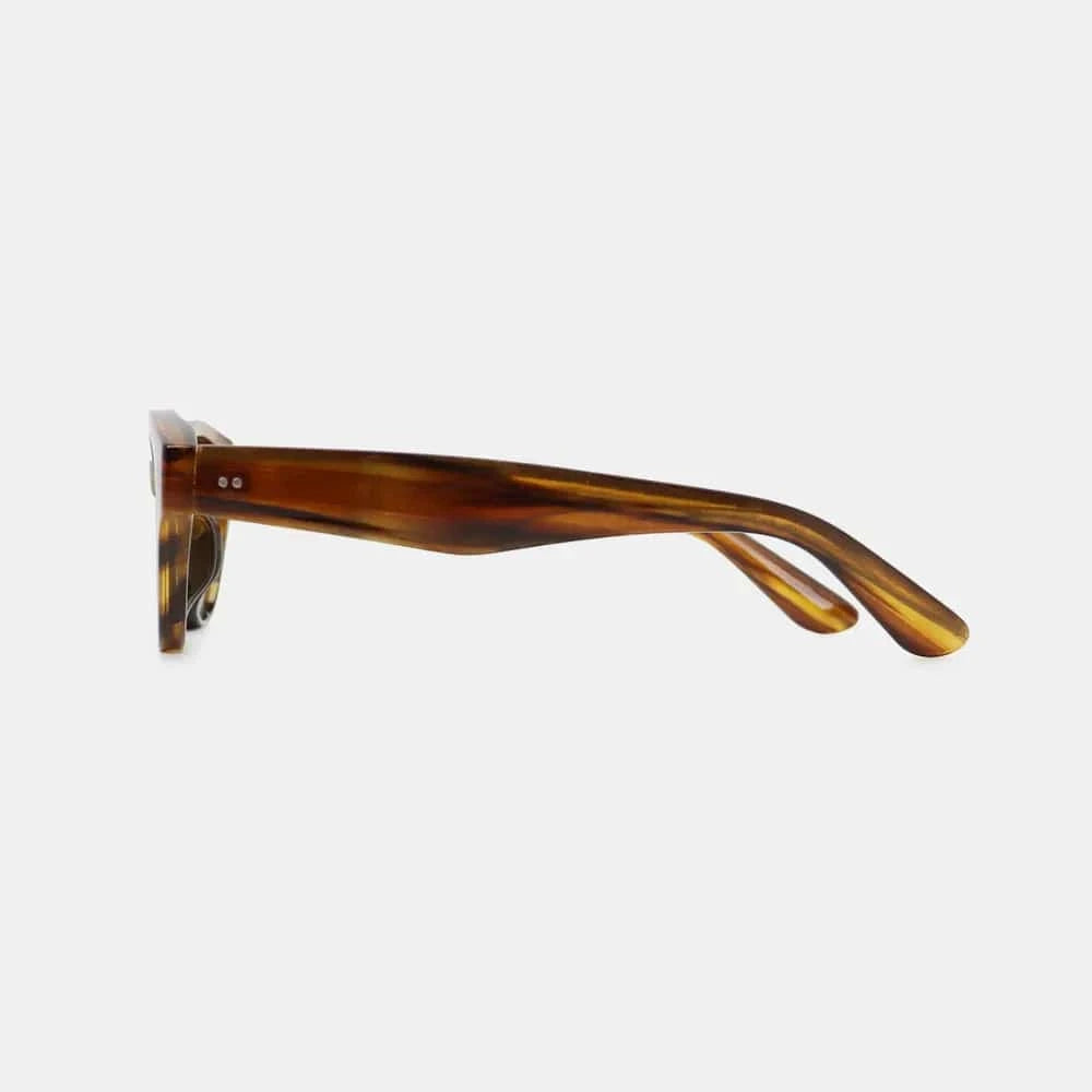 Polycarbonate Frame Cat - Eye Sunglasses - ShalayeFashion