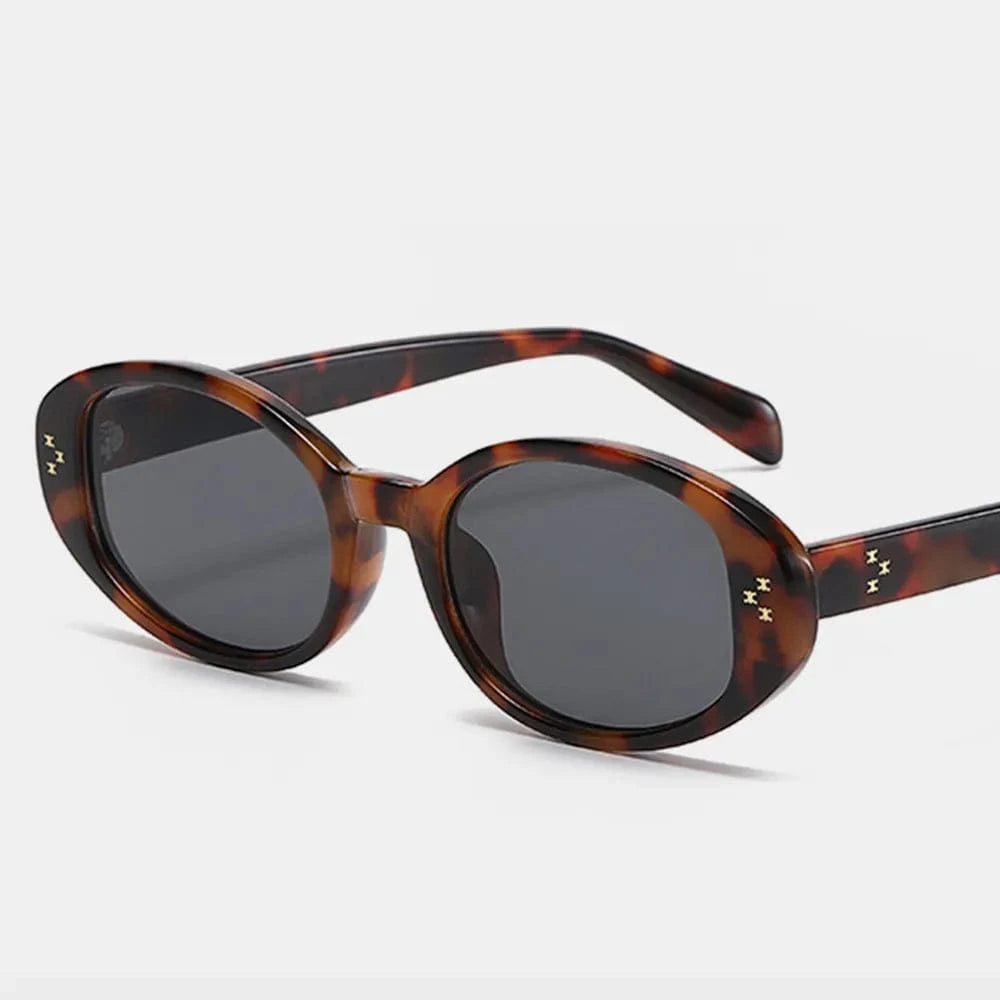 Polycarbonate Frame Oval Sunglasses - ShalayeFashion