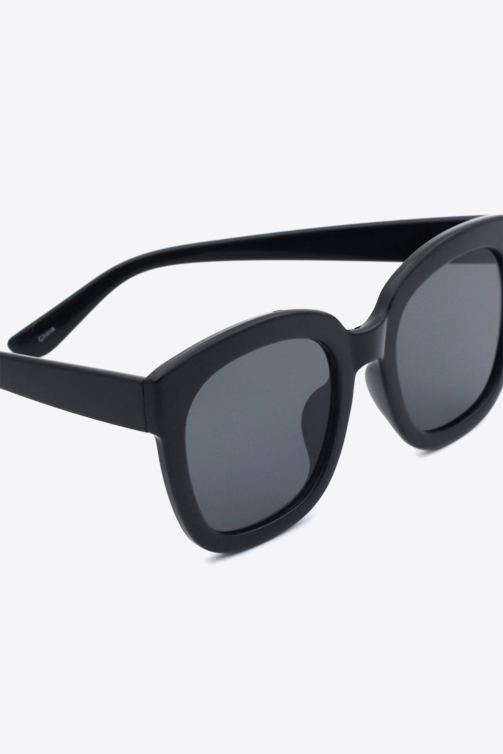 Polycarbonate Frame Square Sunglasses - ShalayeFashion