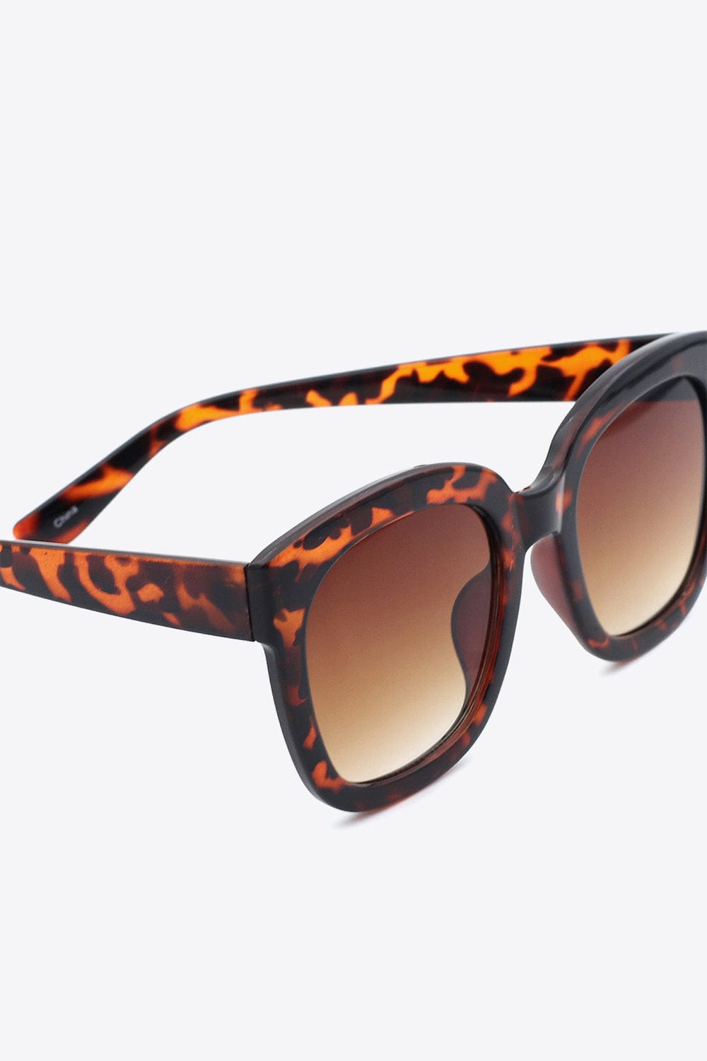 Polycarbonate Frame Square Sunglasses - ShalayeFashion