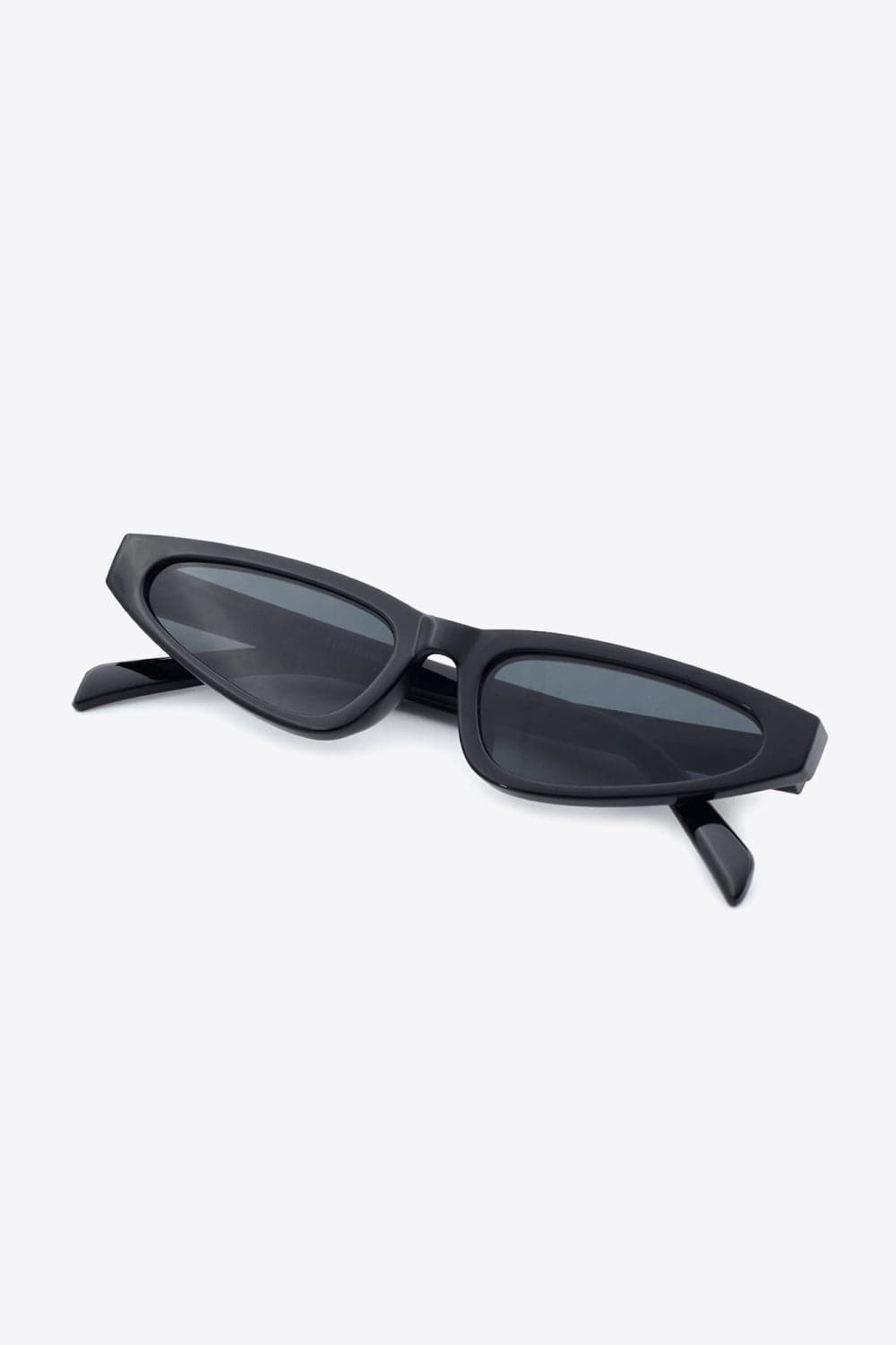 Polycarbonate Frame UV400 Cat Eye Sunglasses - ShalayeFashion