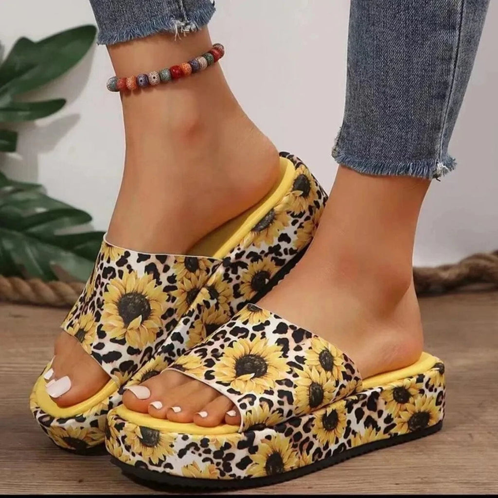 Printed Open Toe Platform Sandals - ShalayeFashion
