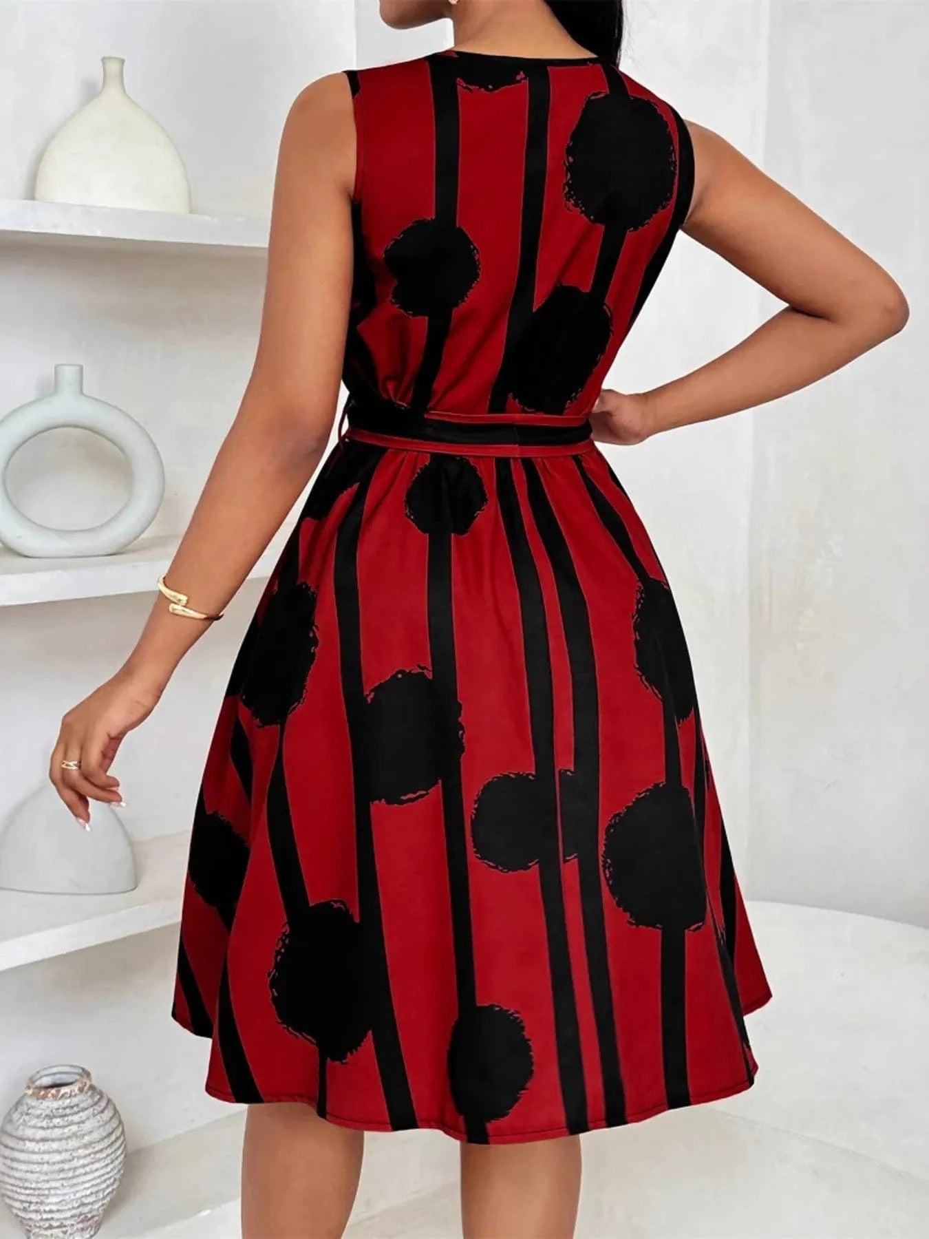 Printed Sleeveless A - Line Dress - ShalayeFashion