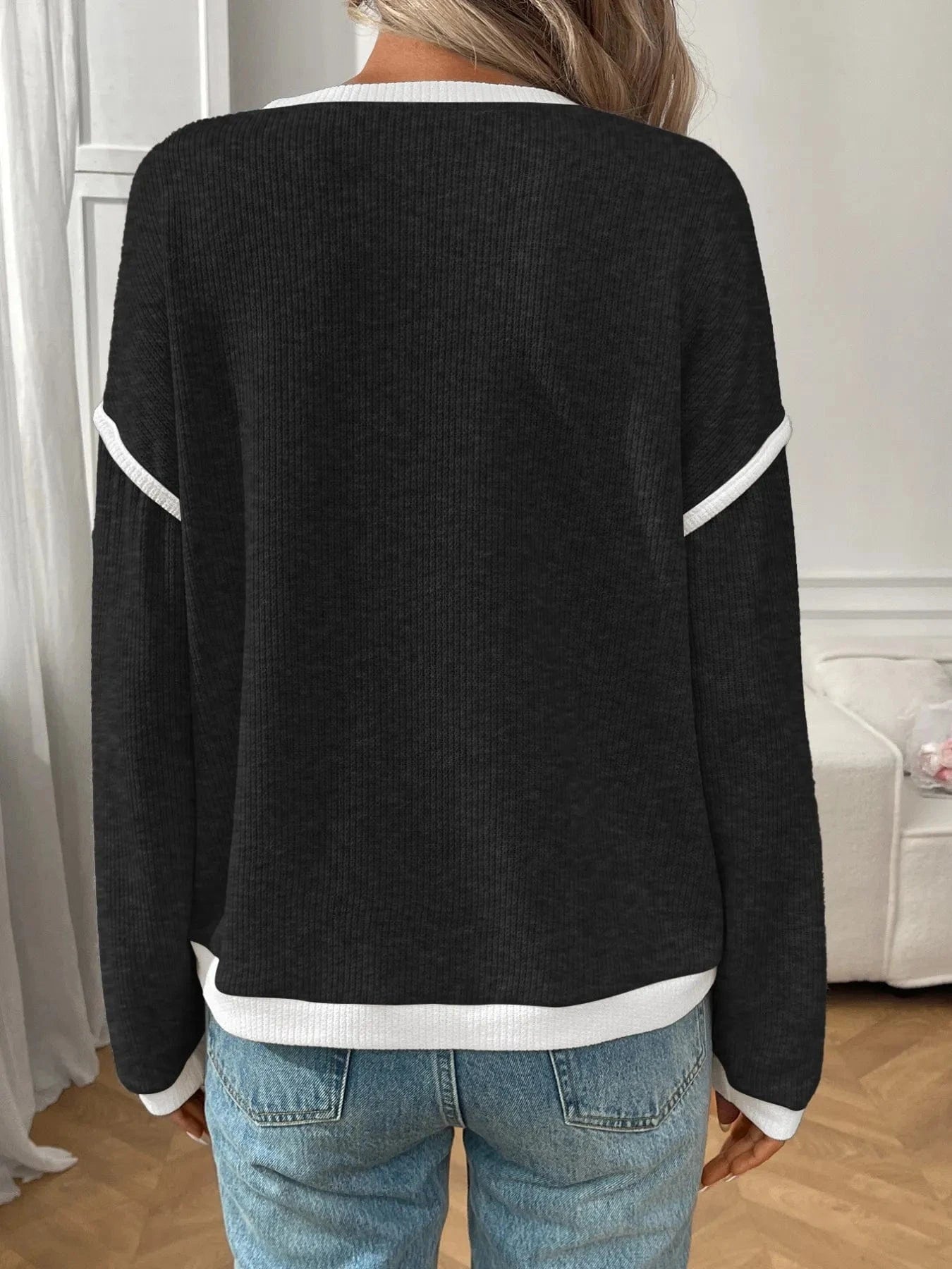 Ribbed Contrast Trim Long Sleeve Top - ShalayeFashion