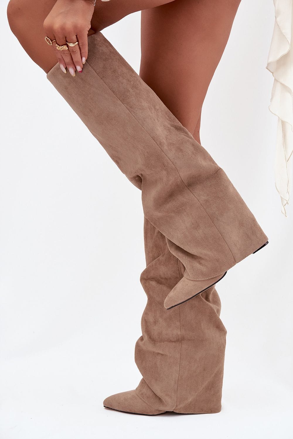Rolled Shaft Heel Boots Women Pillar - ShalayeFashion
