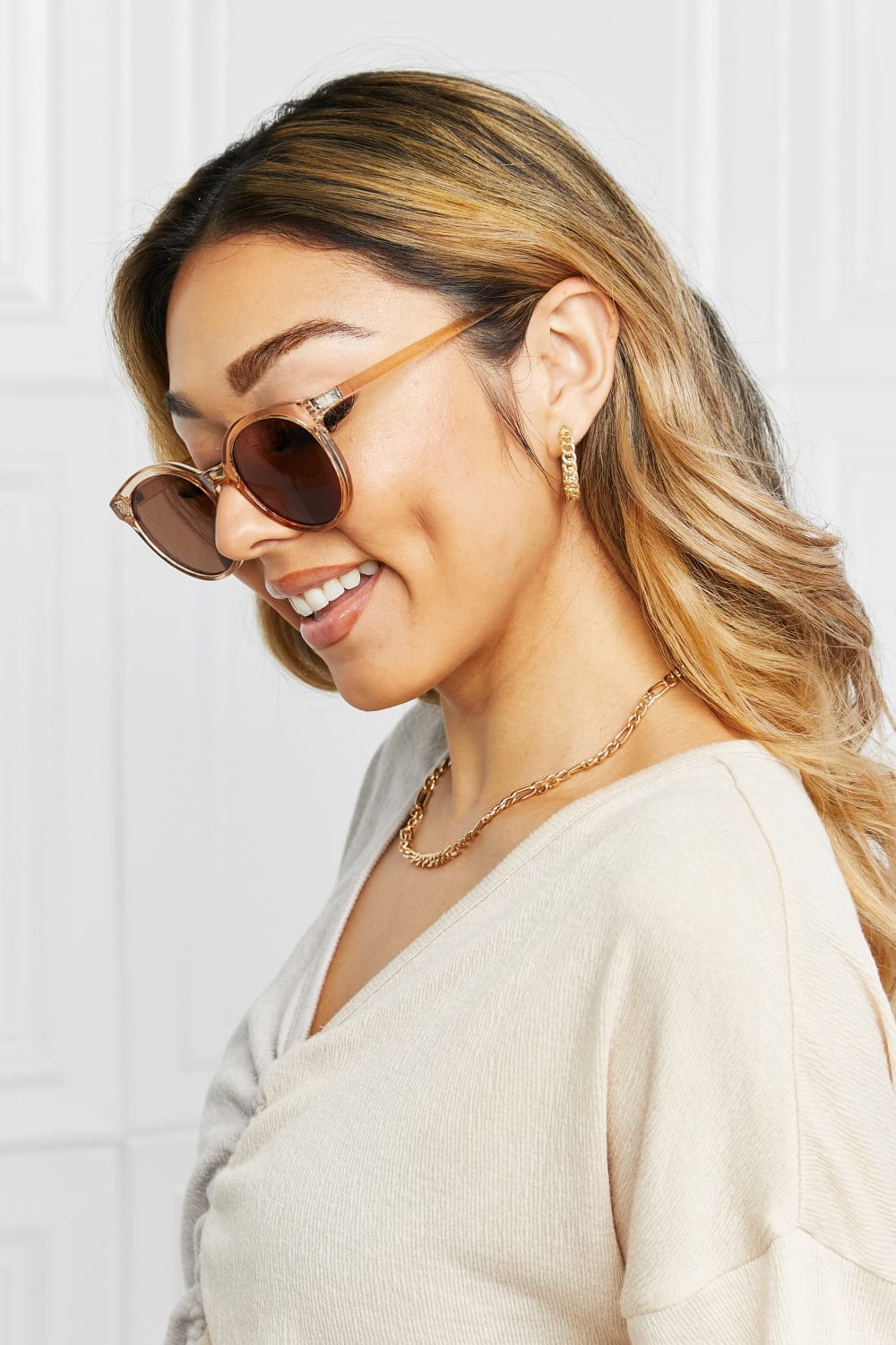 Round Full Rim Polycarbonate Frame Sunglasses - ShalayeFashion