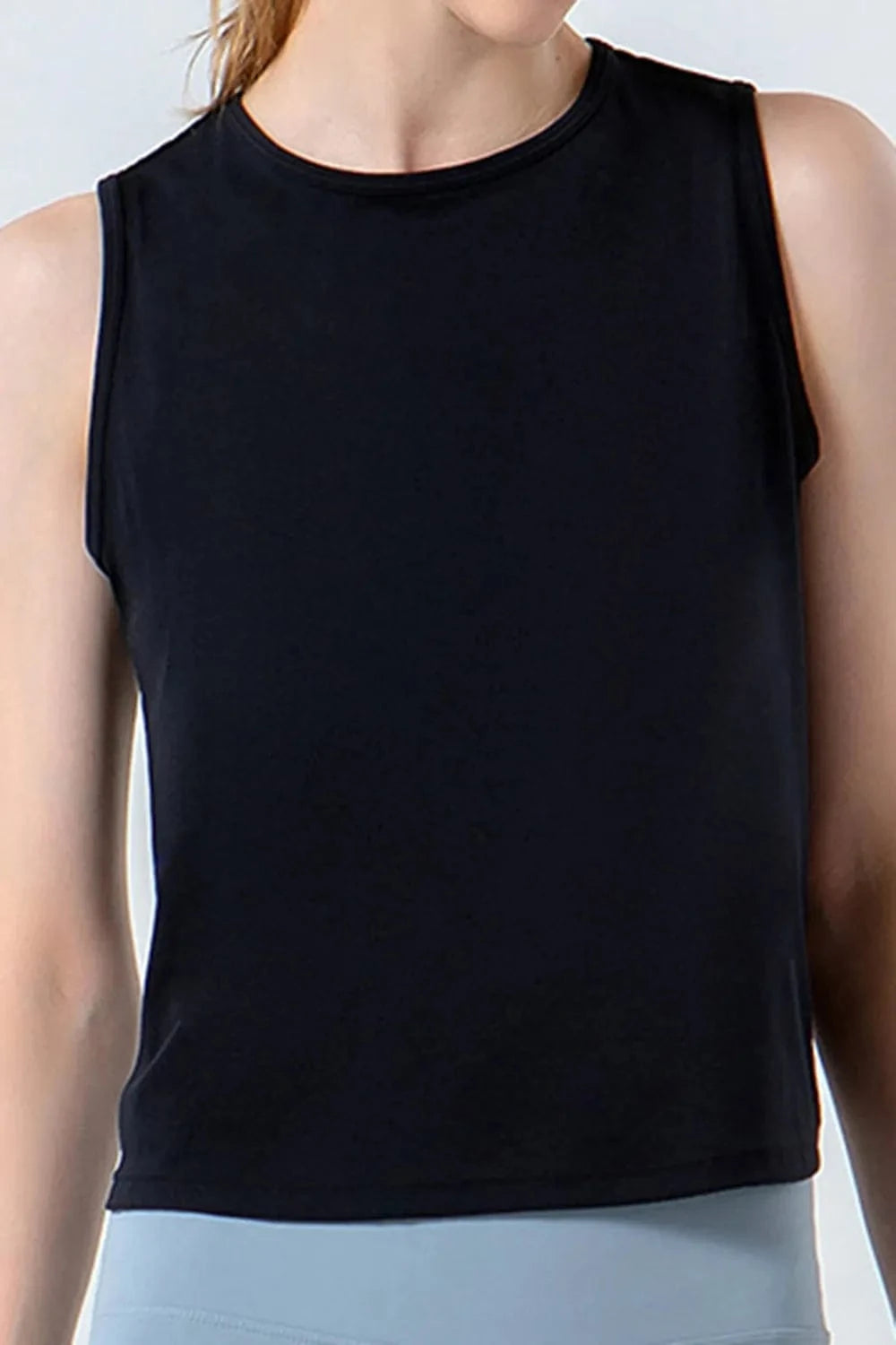Round Neck Active Tank - ShalayeFashion