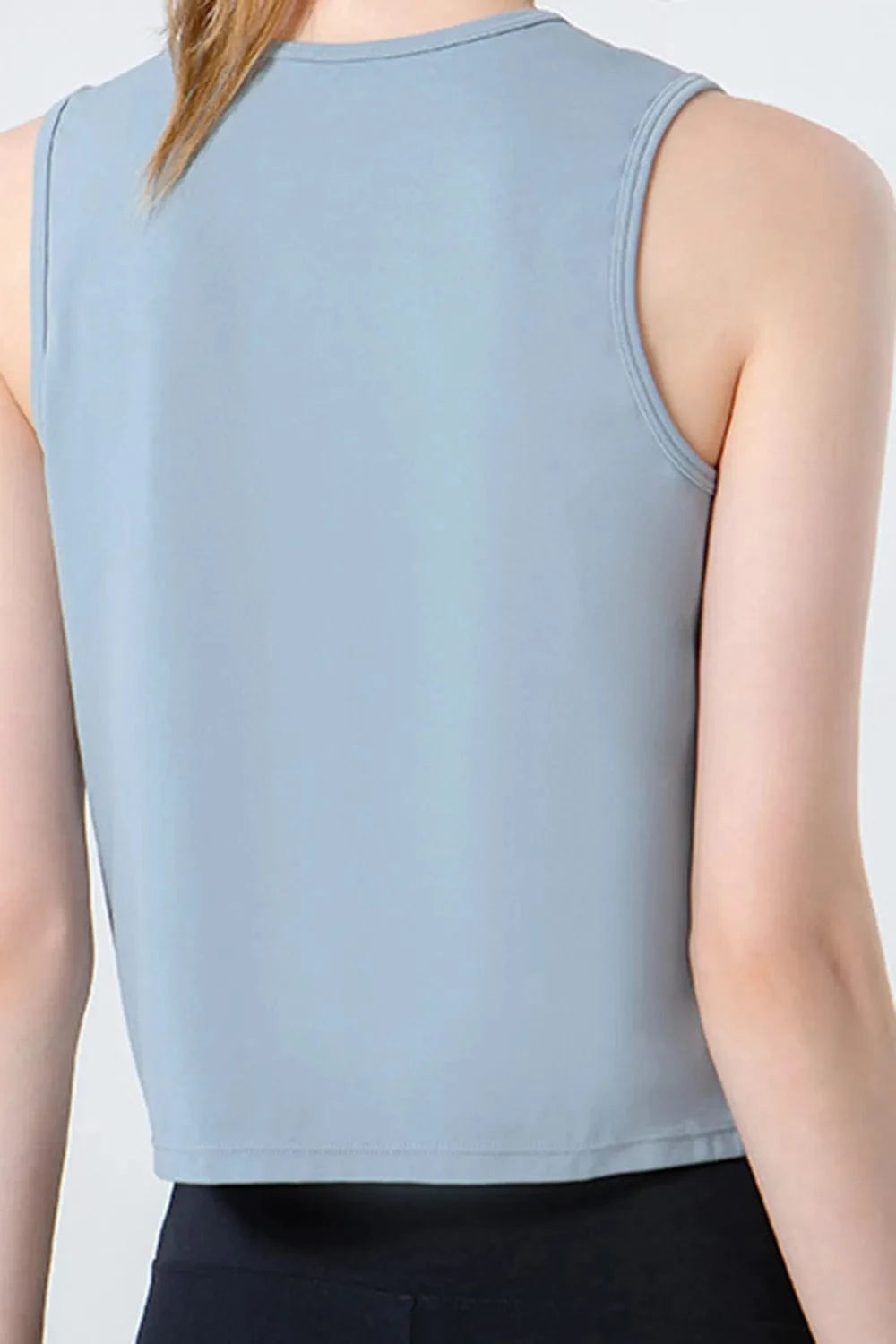 Round Neck Active Tank - ShalayeFashion
