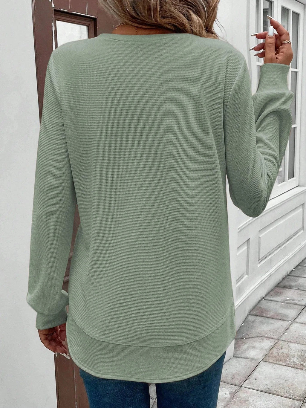 Round Neck Long Sleeve Casual Sweatshirt - ShalayeFashion