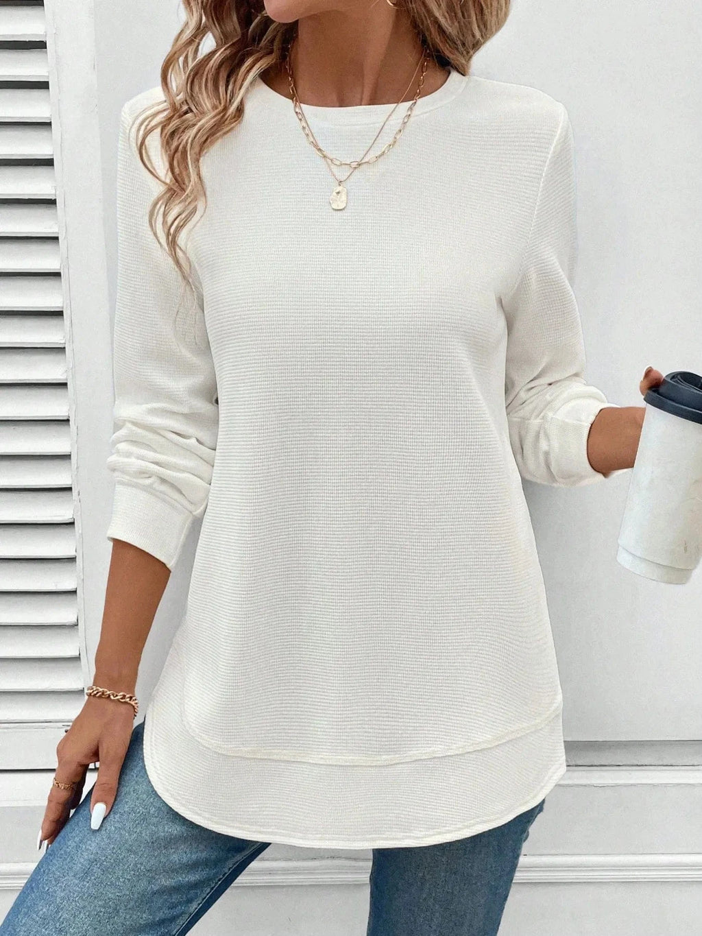 Round Neck Long Sleeve Casual Sweatshirt - ShalayeFashion