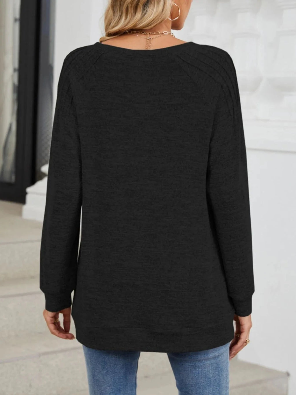 Round Neck Long Sleeve T-Shirt - ShalayeFashion
