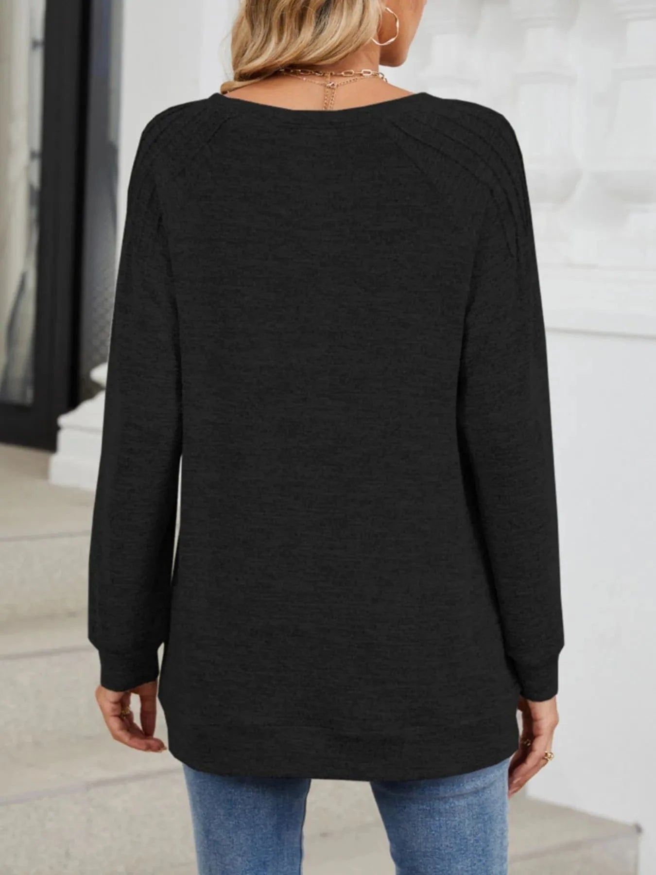 Round Neck Long Sleeve T-Shirt - ShalayeFashion