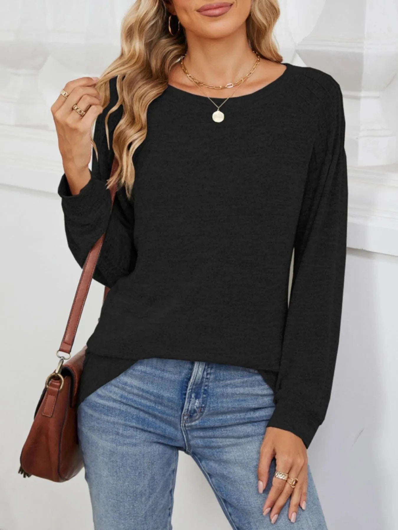 Round Neck Long Sleeve T-Shirt - ShalayeFashion