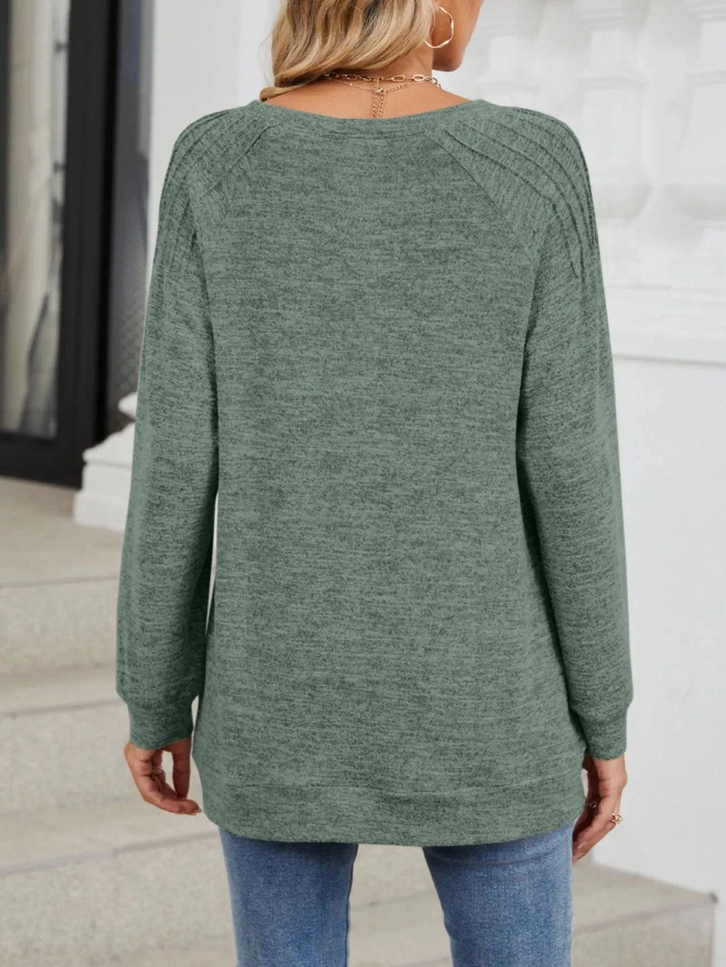 Round Neck Long Sleeve T-Shirt - ShalayeFashion