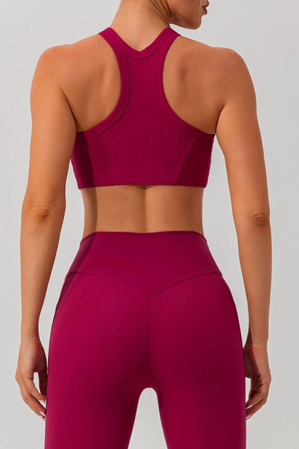 Round Neck Racerback Active Tank - ShalayeFashion