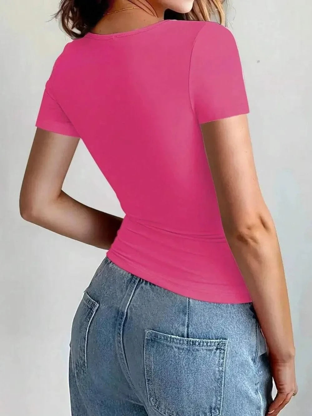 Round Neck Short Sleeve T-Shirt - ShalayeFashion