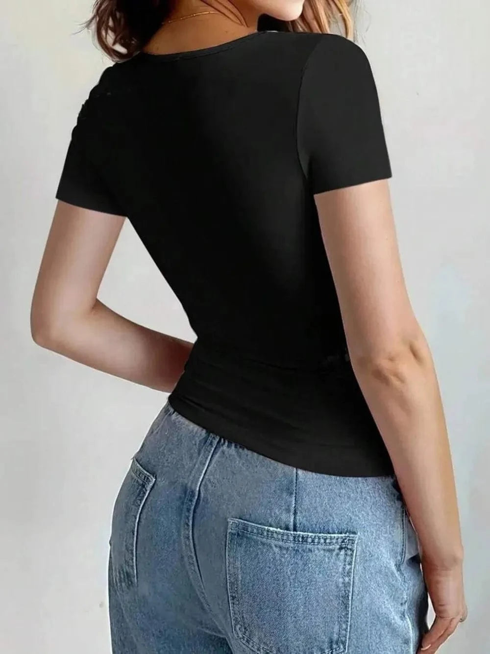 Round Neck Short Sleeve T-Shirt - ShalayeFashion
