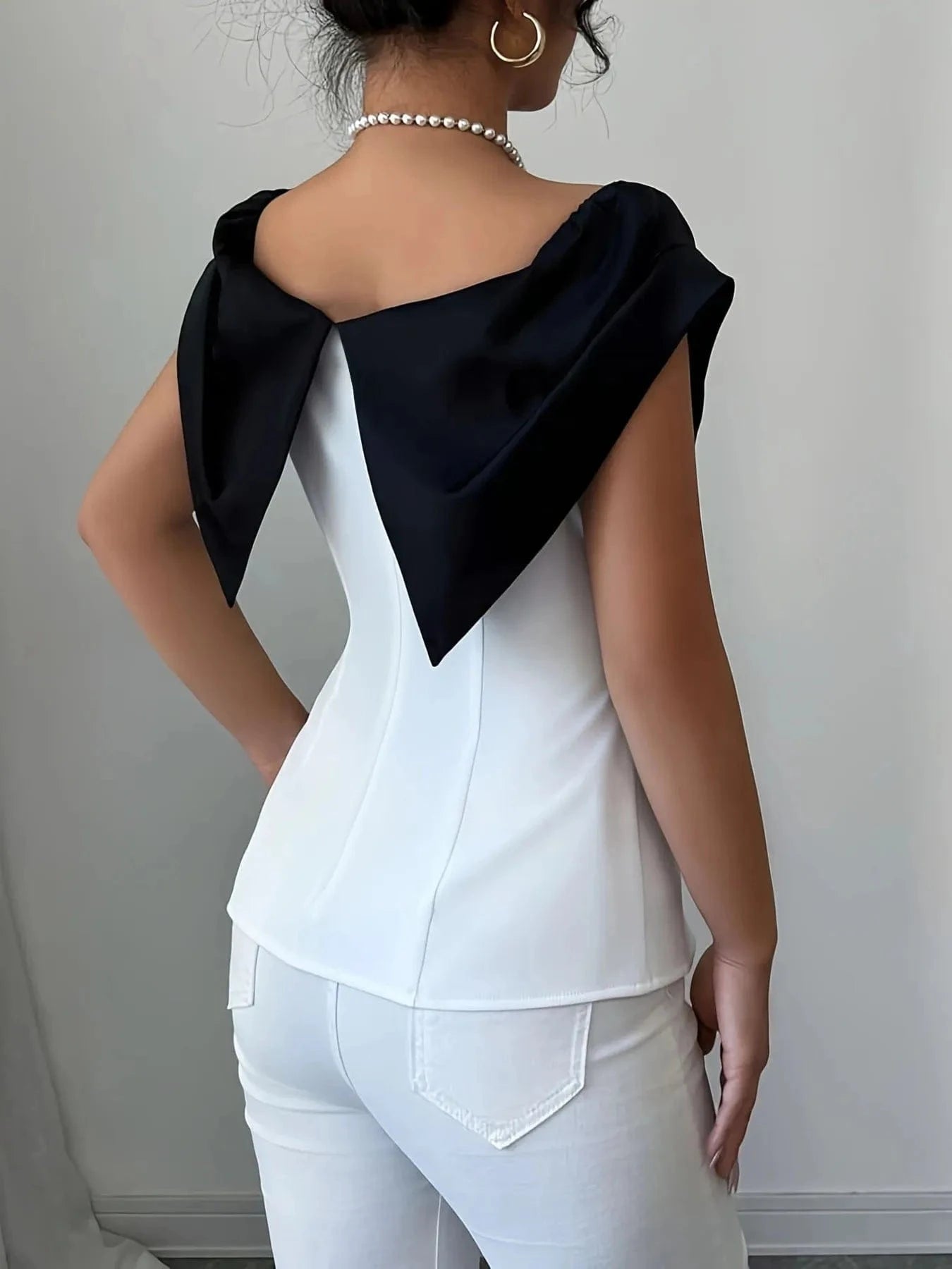 Slit Contrast Cap Sleeve Blouse - ShalayeFashion