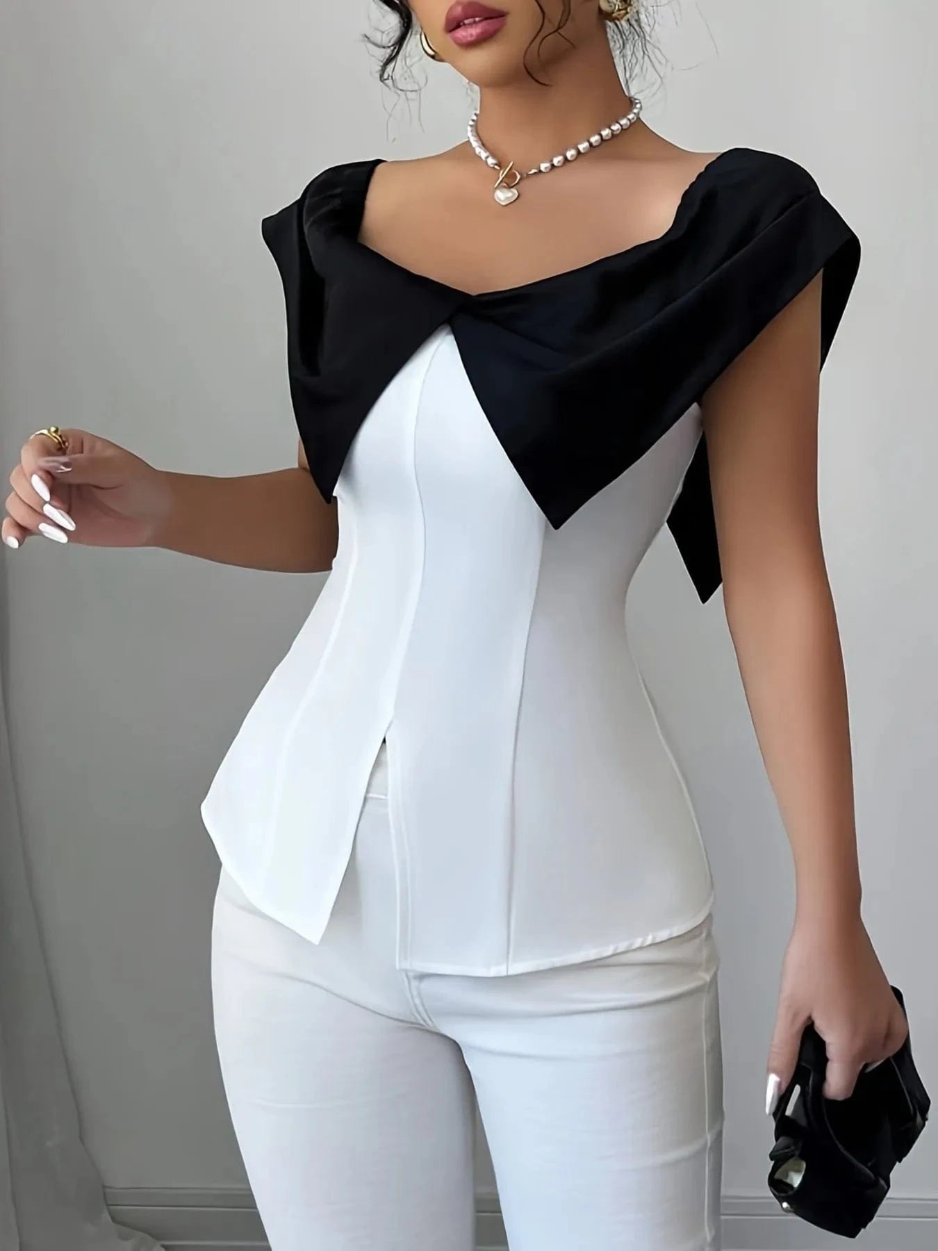 Slit Contrast Cap Sleeve Blouse - ShalayeFashion