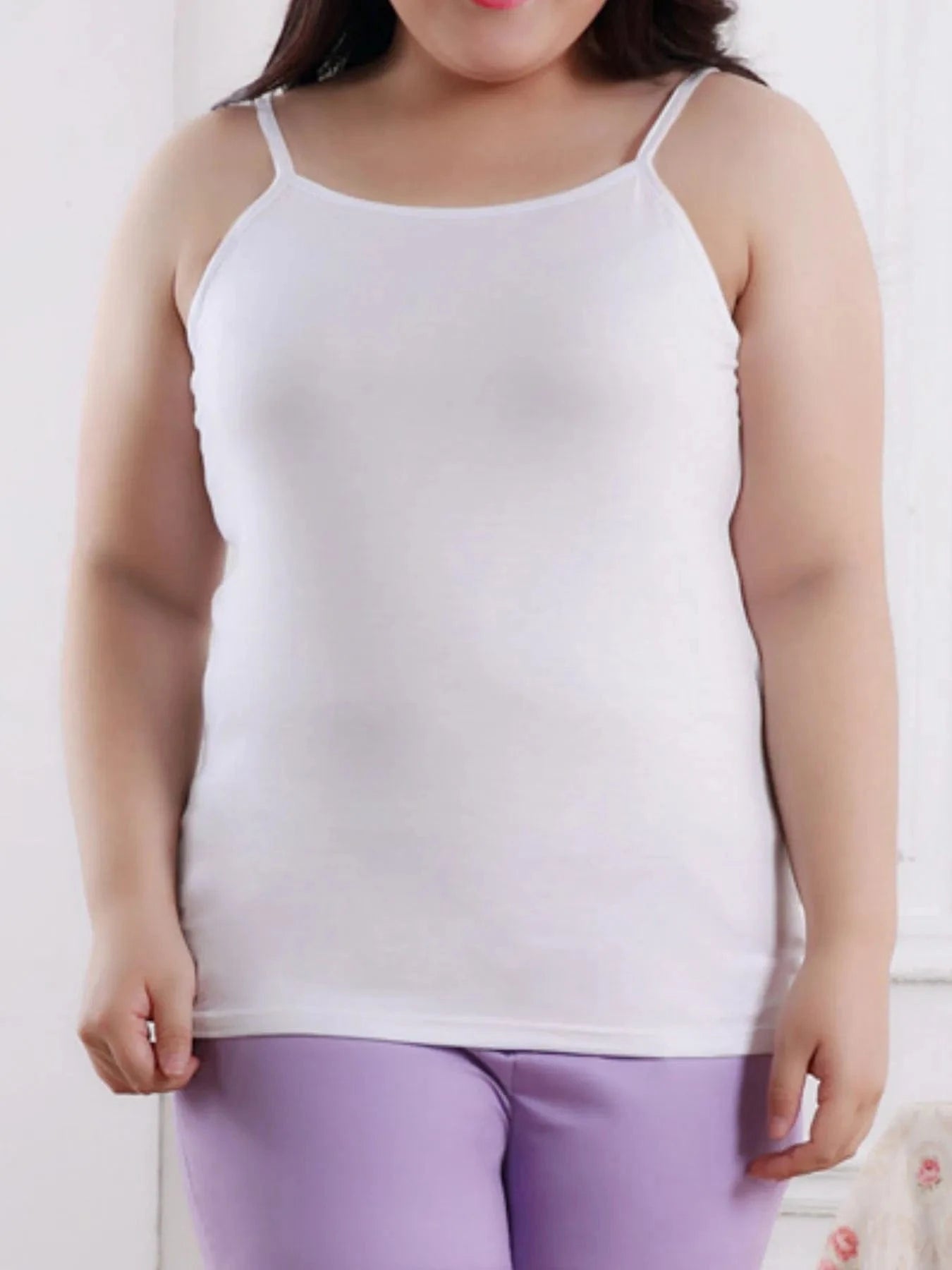 Solid Color Scoop Neck Tank Top - ShalayeFashion