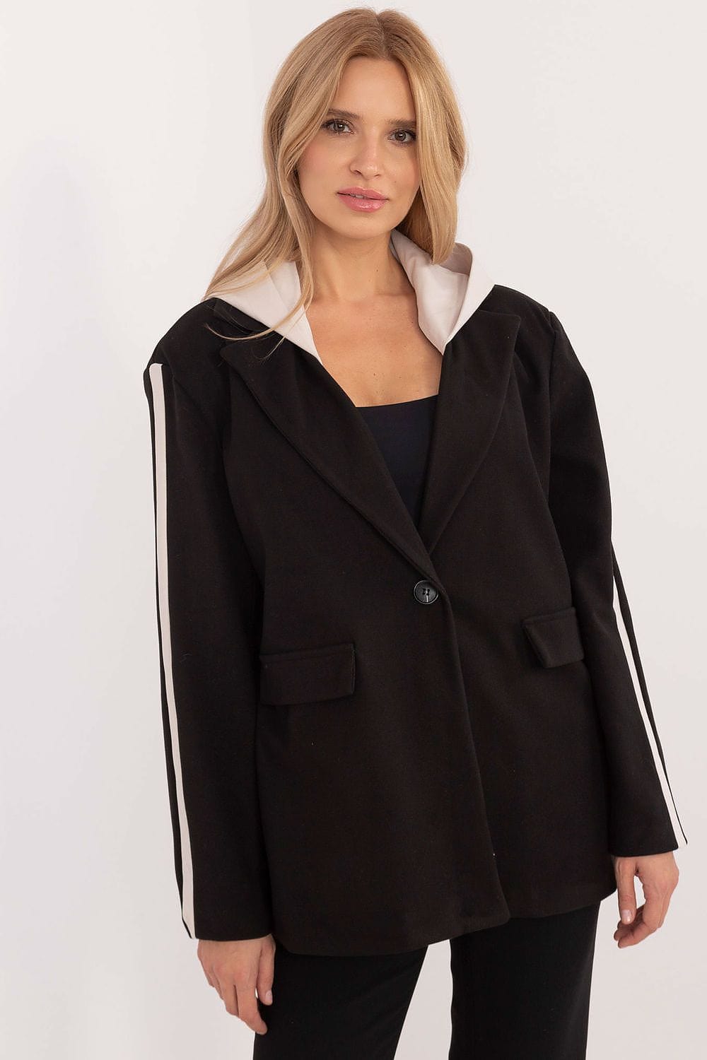 Sports Jacket Hood Detachable Contrasting - ShalayeFashion