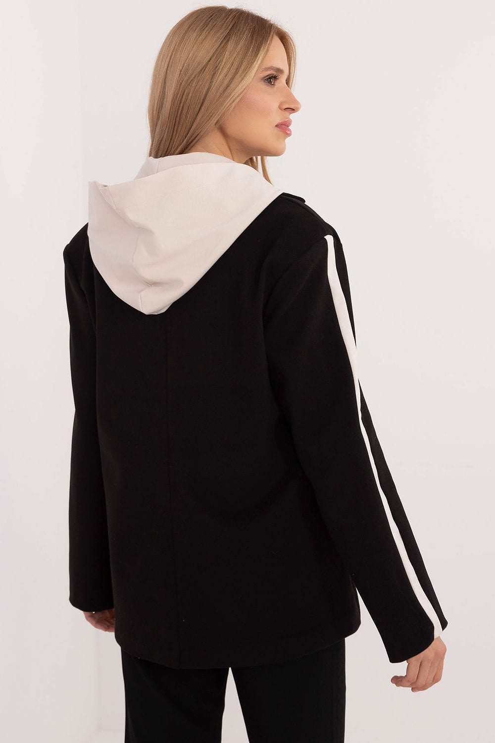 Sports Jacket Hood Detachable Contrasting - ShalayeFashion