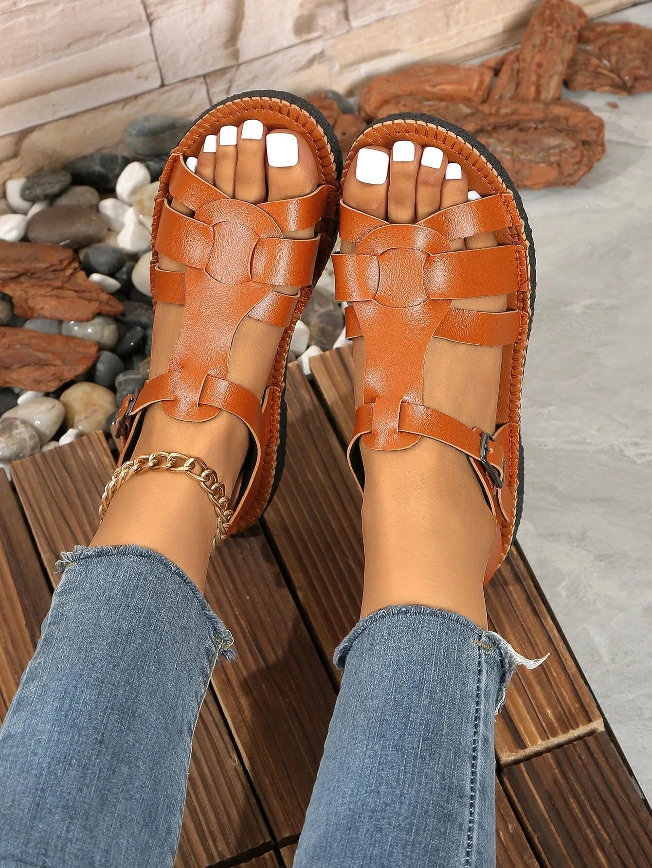 Strappy Flat Sandals - ShalayeFashion