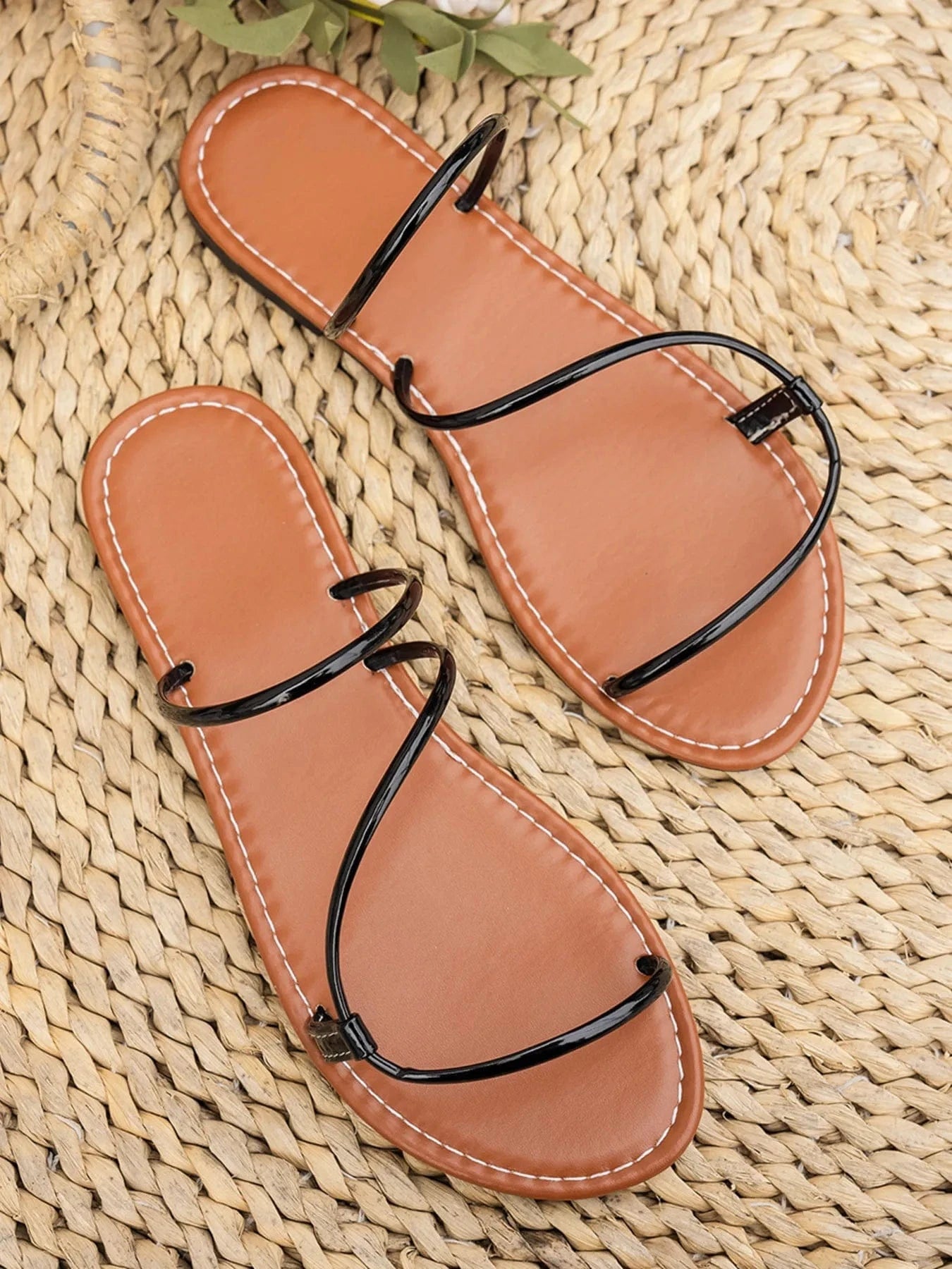 Strappy Leather Flat Sandals - ShalayeFashion