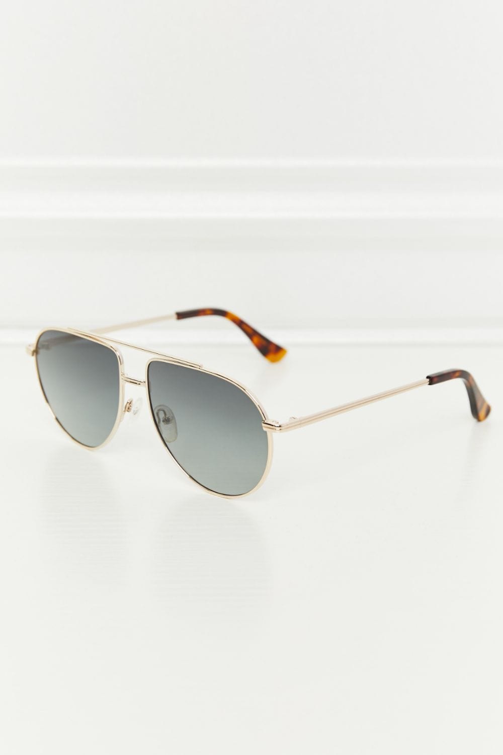 TAC Polarization Lens Aviator Sunglasses - ShalayeFashion