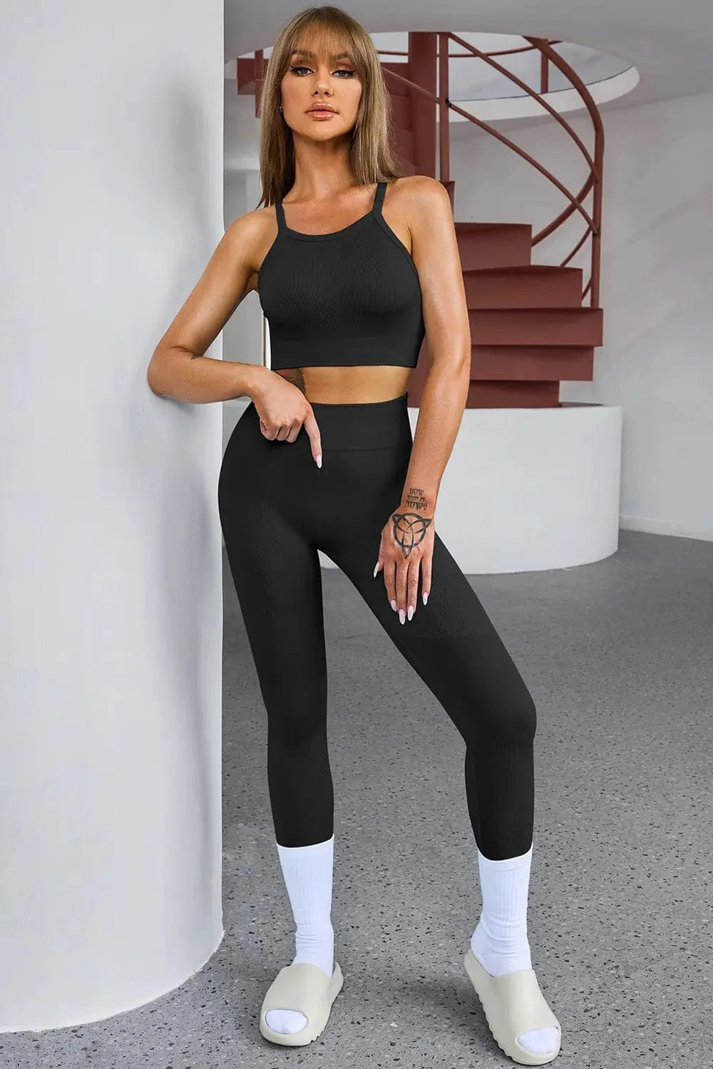 Tank Cropped Active Top and Pants Set - ShalayeFashion
