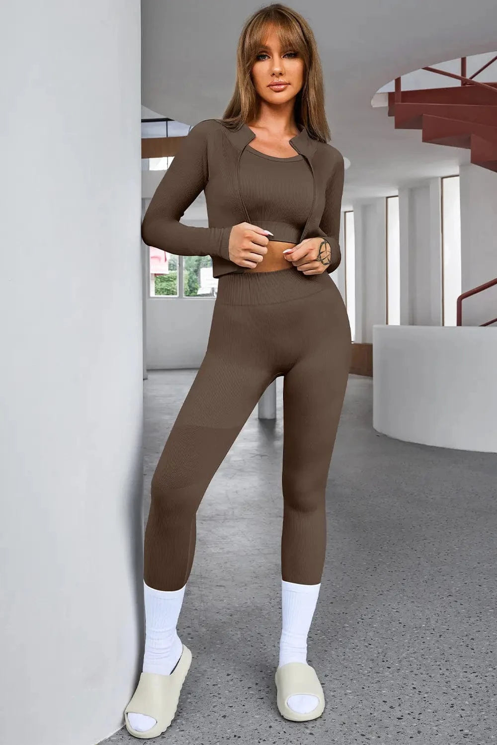 Tank Cropped Active Top and Pants Set - ShalayeFashion