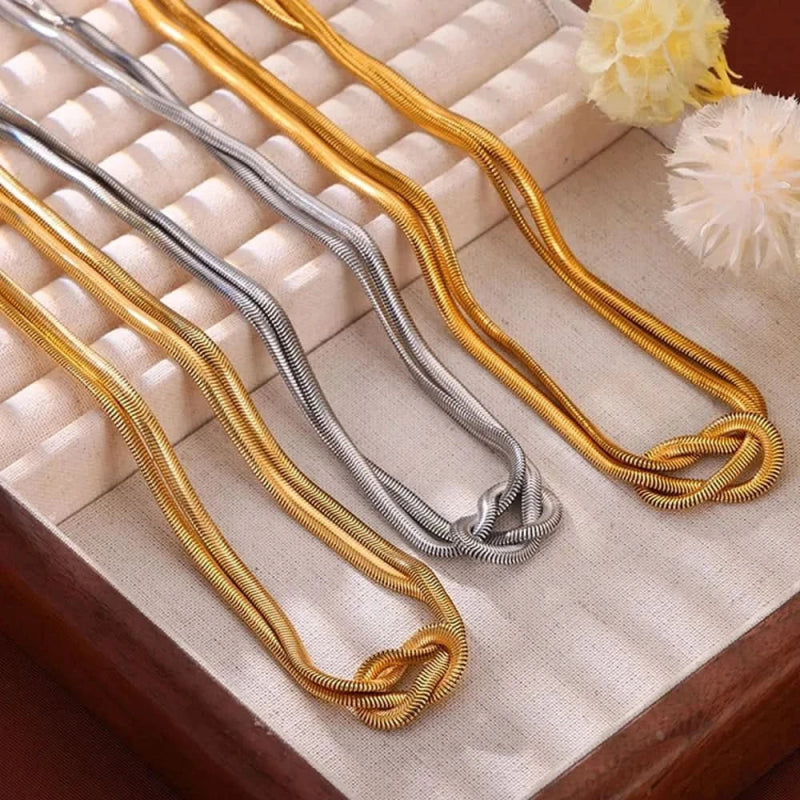Titanium Steel Knot Necklace - ShalayeFashion
