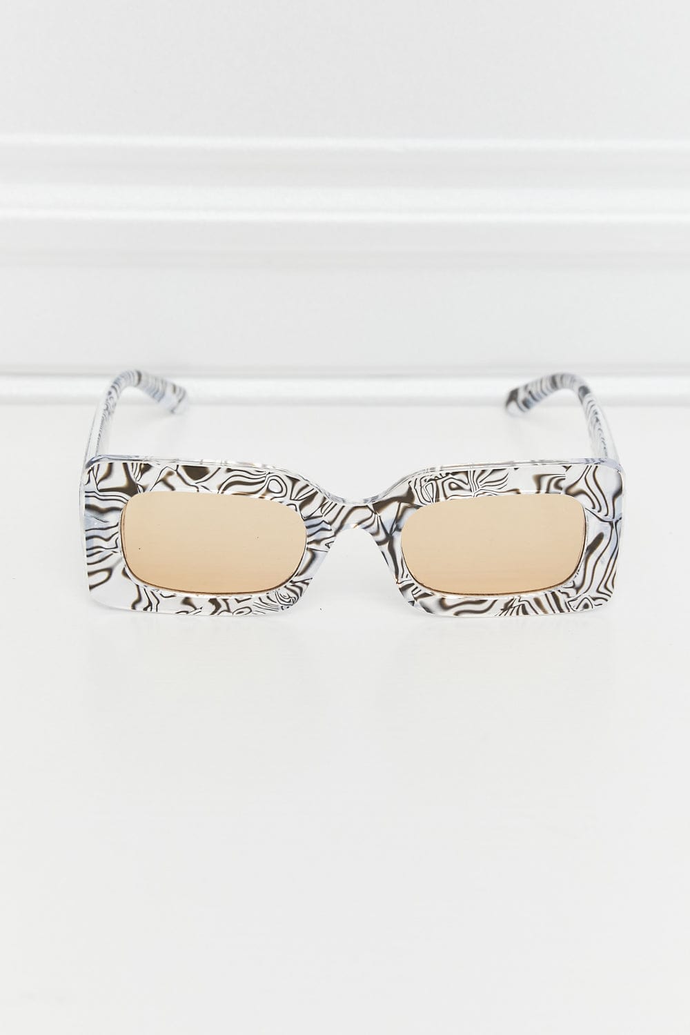 Tortoiseshell Rectangle Polycarbonate Sunglasses - ShalayeFashion