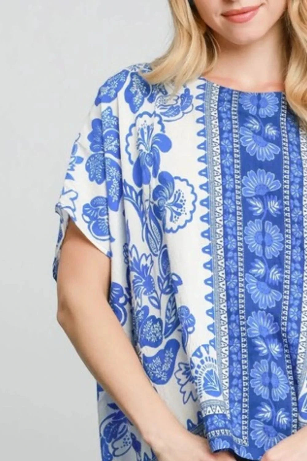 Umgee Full Size Floral Border Print Oversized Top Plus Size - ShalayeFashion