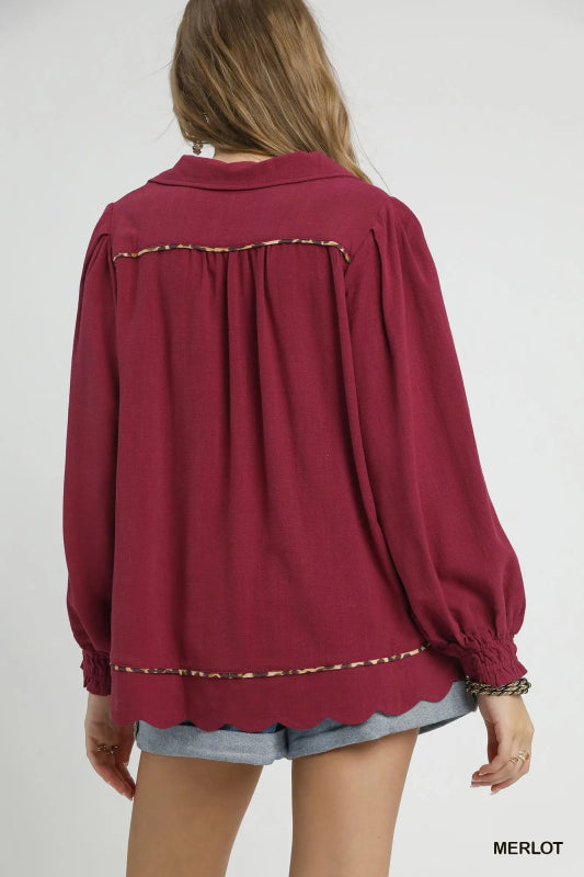 Umgee Full Size Linen Scallop Hem Blouse with Contrast Trim Plus Size - ShalayeFashion