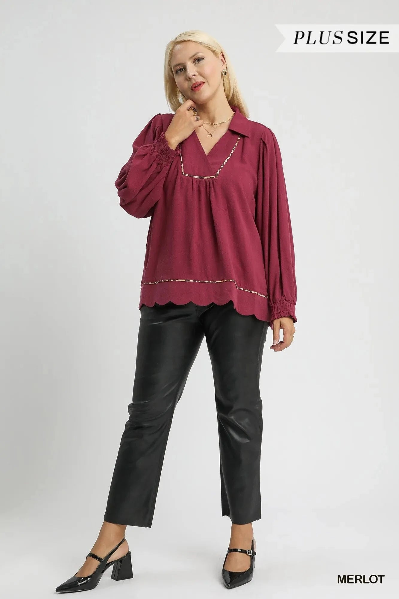Umgee Full Size Linen Scallop Hem Blouse with Contrast Trim Plus Size - ShalayeFashion