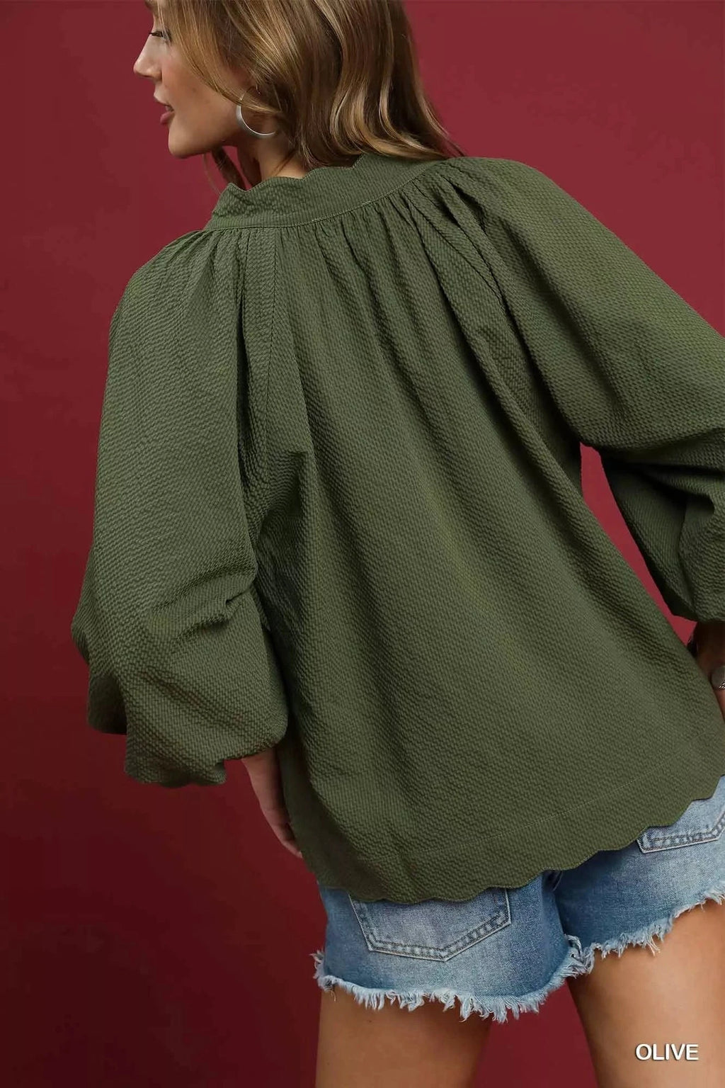 Umgee Full Size Textured Notched Balloon Sleeve Blouse Plus Size - ShalayeFashion