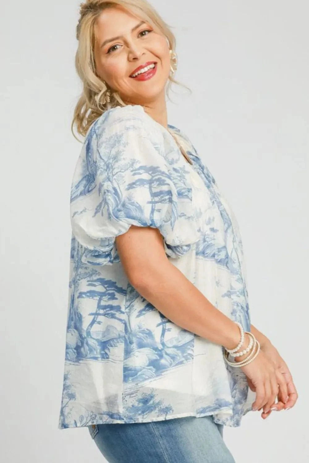 Umgee Full Size Two Tone Toile Print Top Plus Size - ShalayeFashion