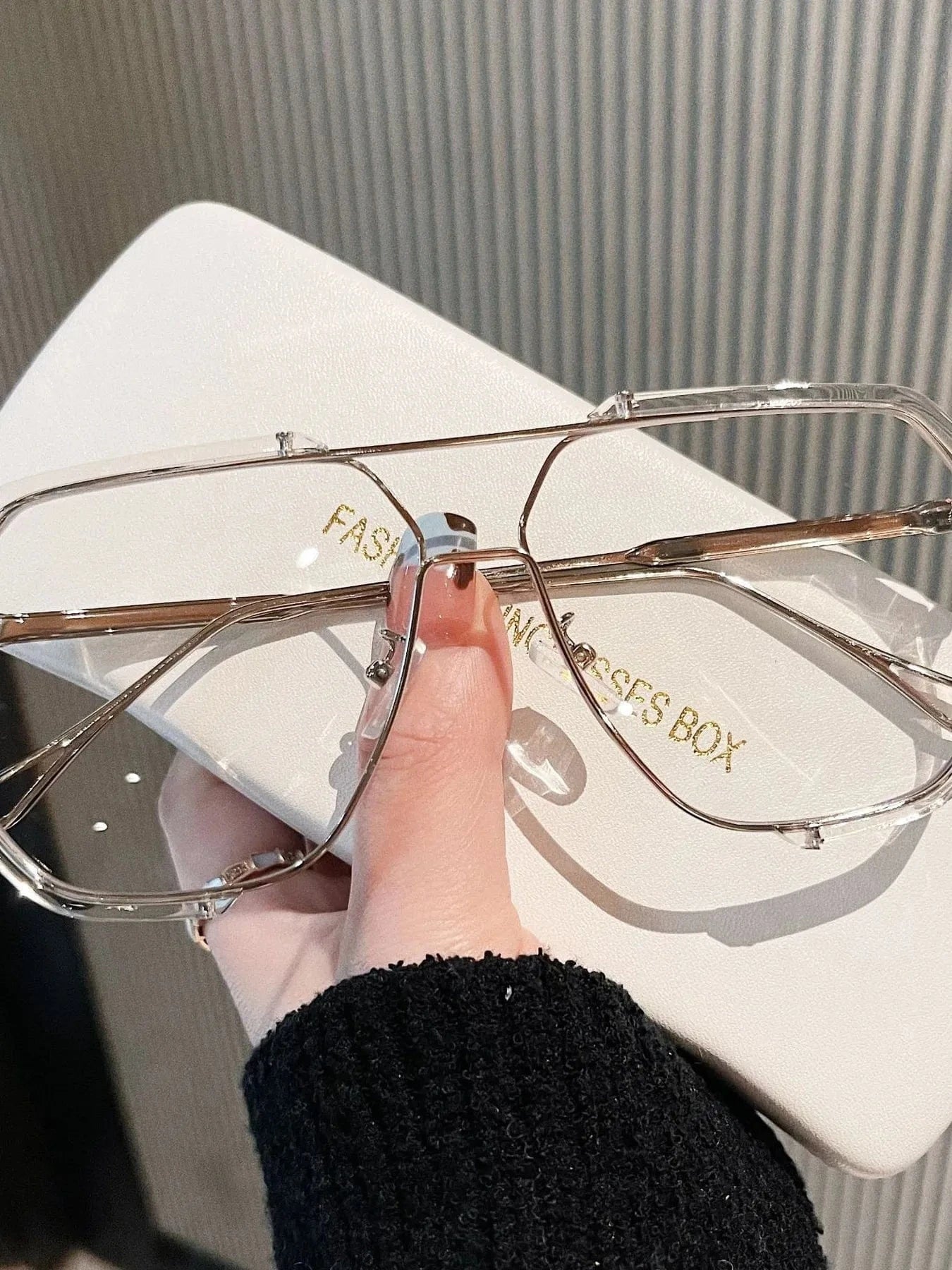 UV Protection Oversized Sunglasses - ShalayeFashion
