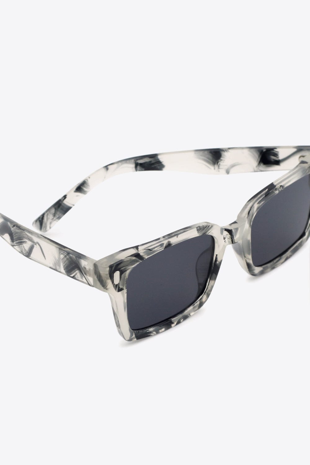 UV400 Polycarbonate Square Sunglasses - ShalayeFashion