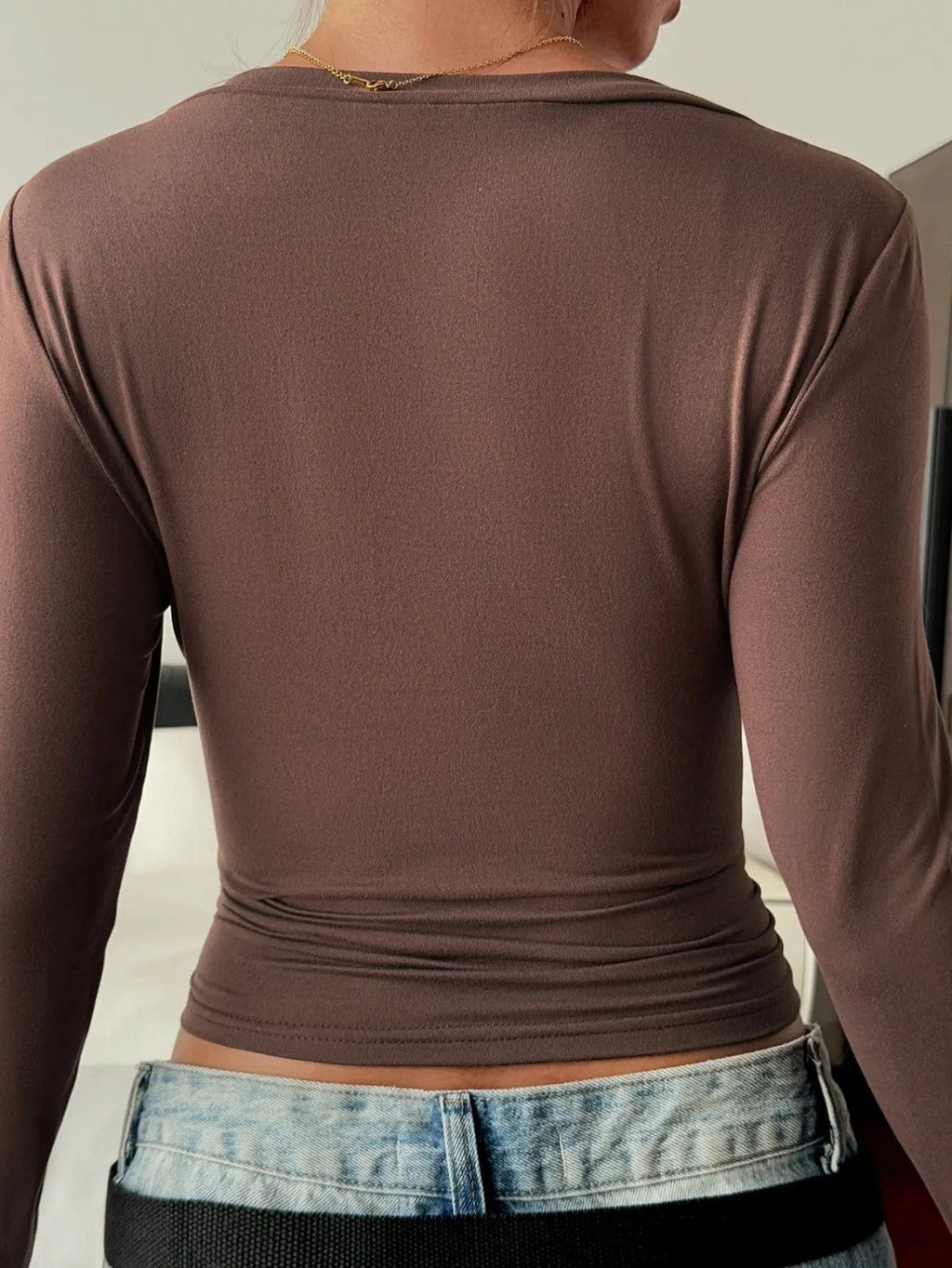 V - Neck Long Sleeve Fitted T-Shirt - ShalayeFashion