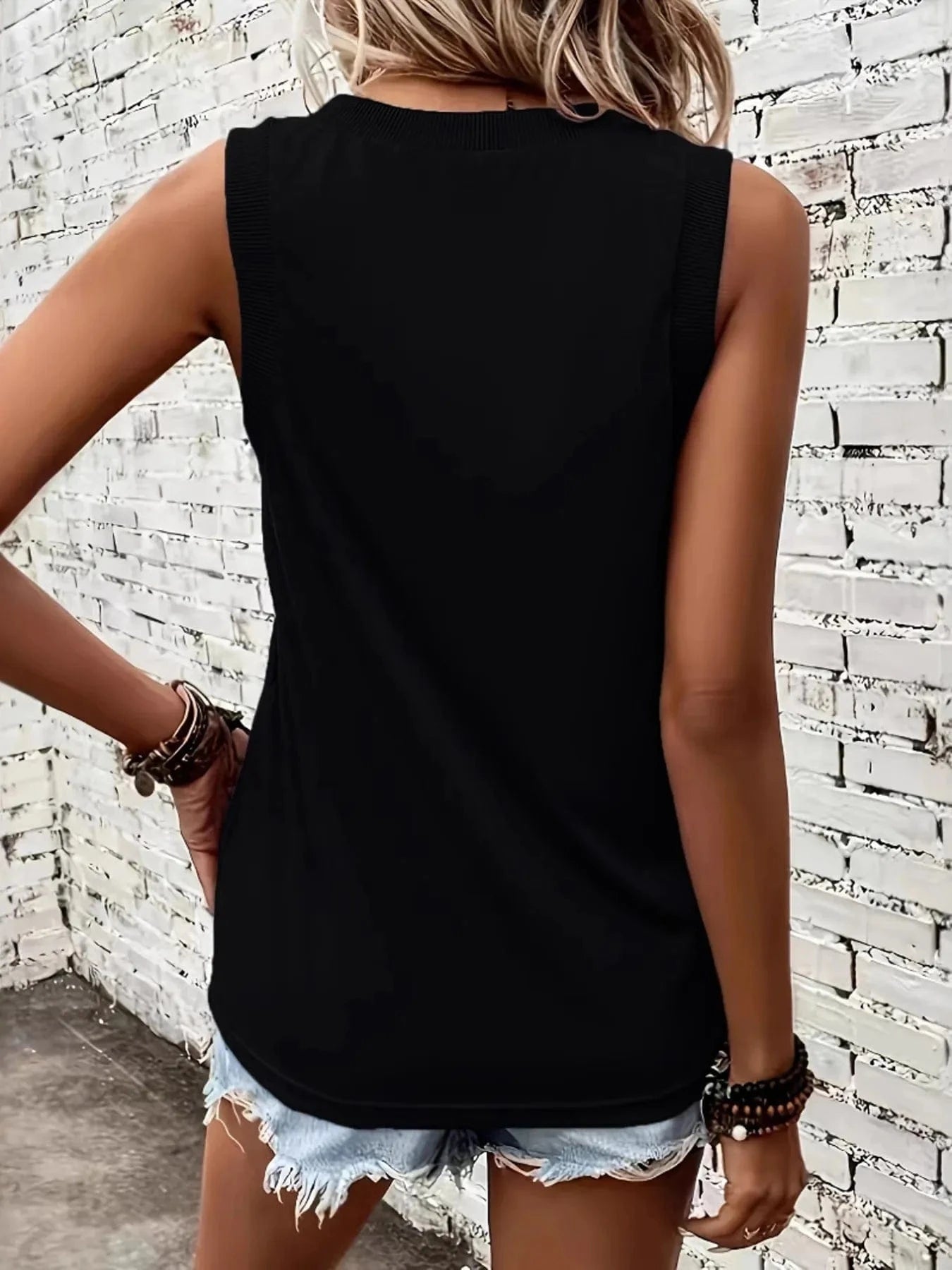 V - Neck Tank - ShalayeFashion