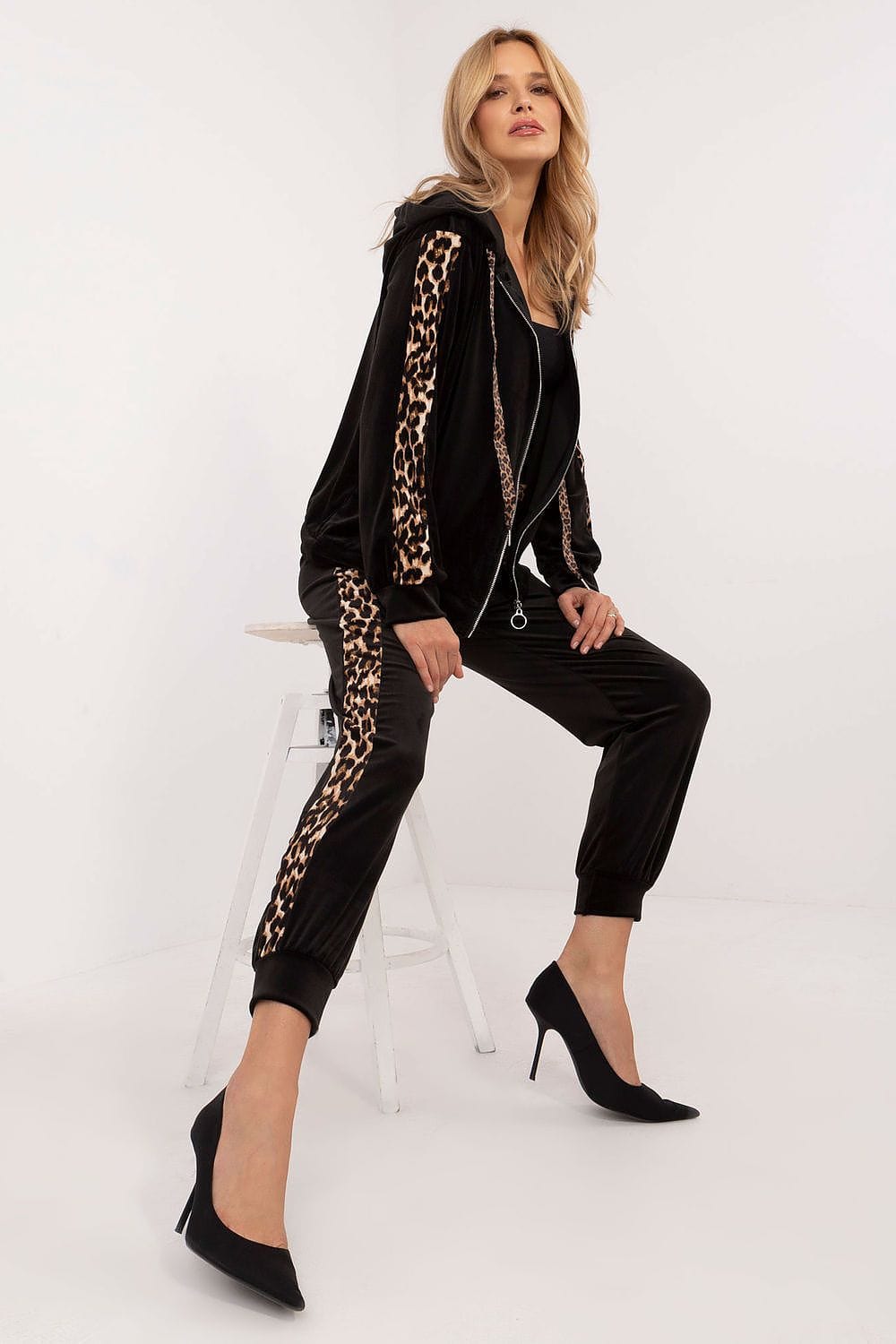 Velour Set Animal Pattern Hood Zipper - ShalayeFashion
