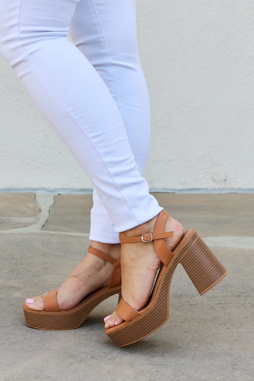 Weeboo Feel It Platform Heel Sandals - ShalayeFashion