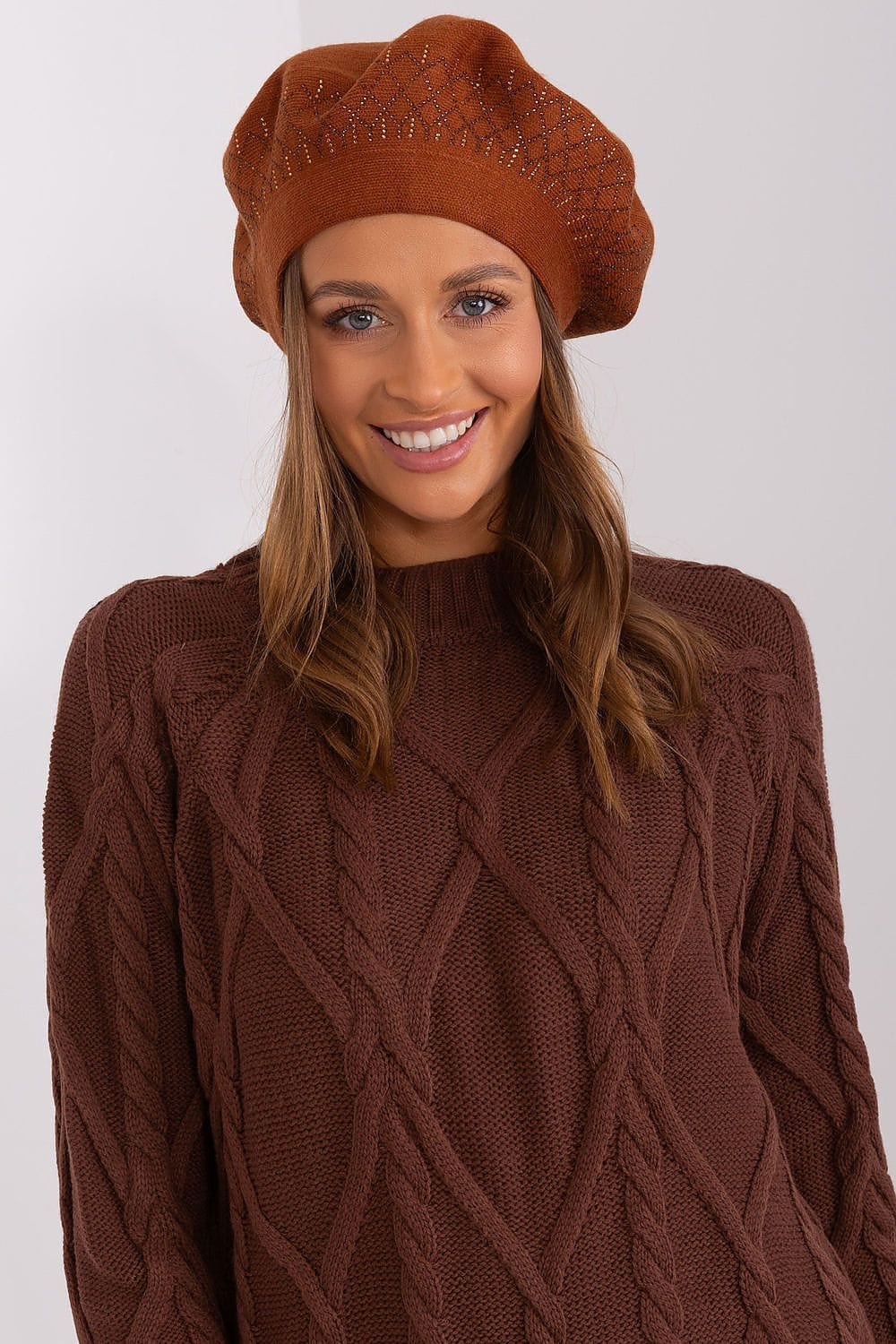 Women Beret Classic Shiny Application - ShalayeFashion