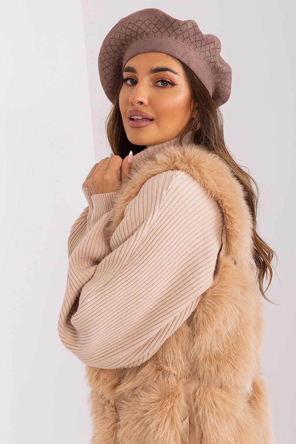 Women Beret Classic Shiny Application - ShalayeFashion