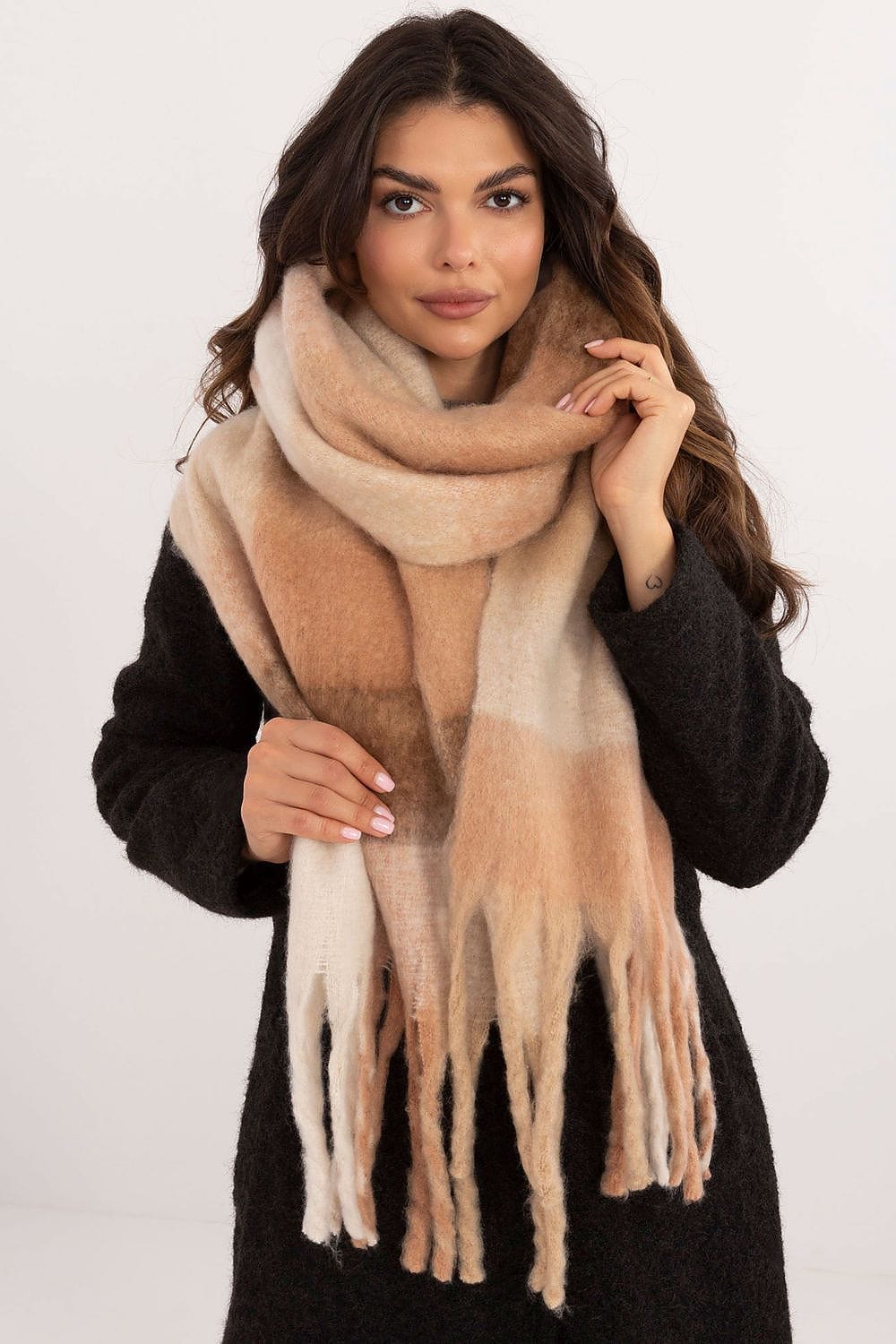 Women Check Pattern Scarf 217cm - ShalayeFashion